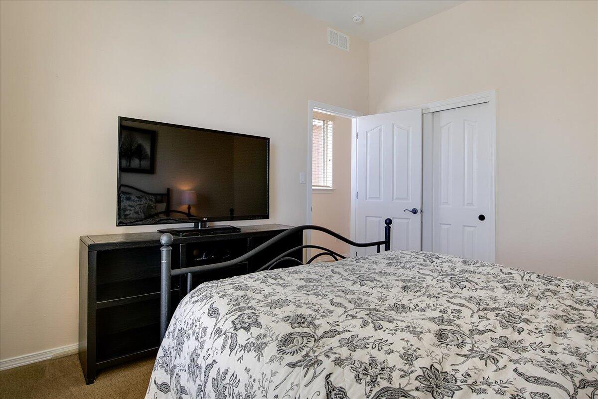 1001 PALO ALTO Court
