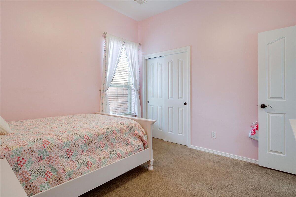 1001 PALO ALTO Court