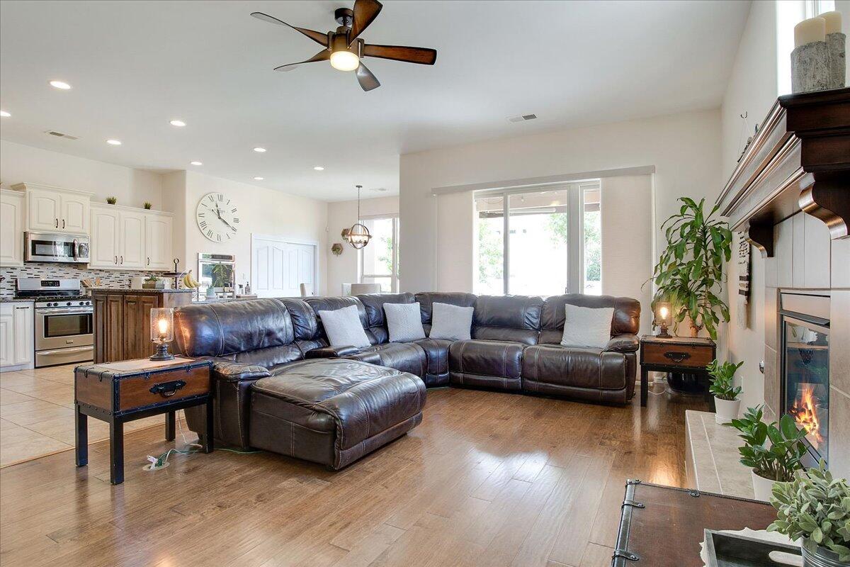 1001 PALO ALTO Court