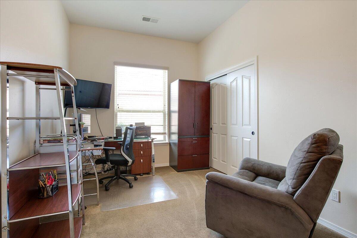 1001 PALO ALTO Court