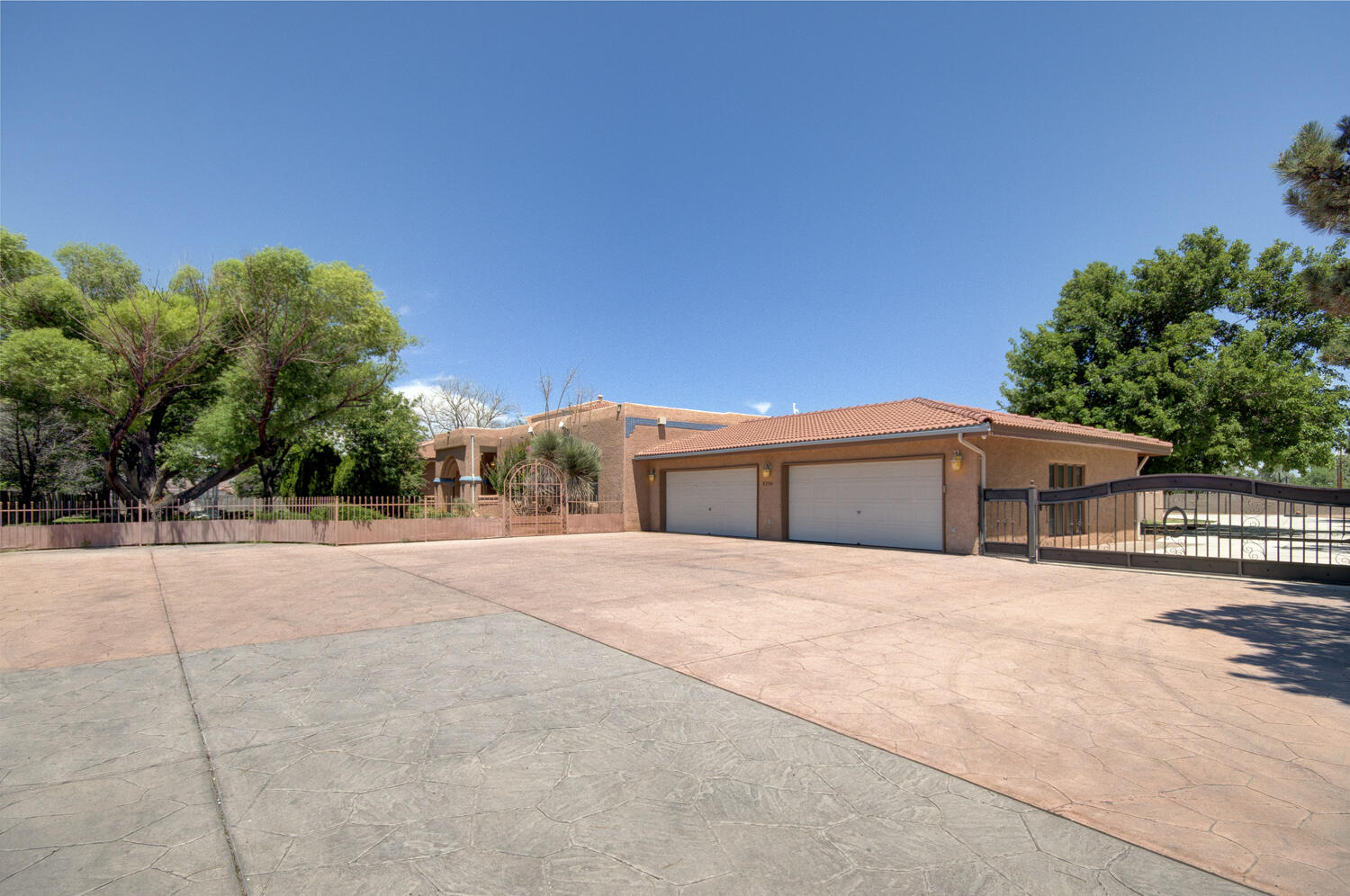 3250 RIO BRAVO Boulevard SW