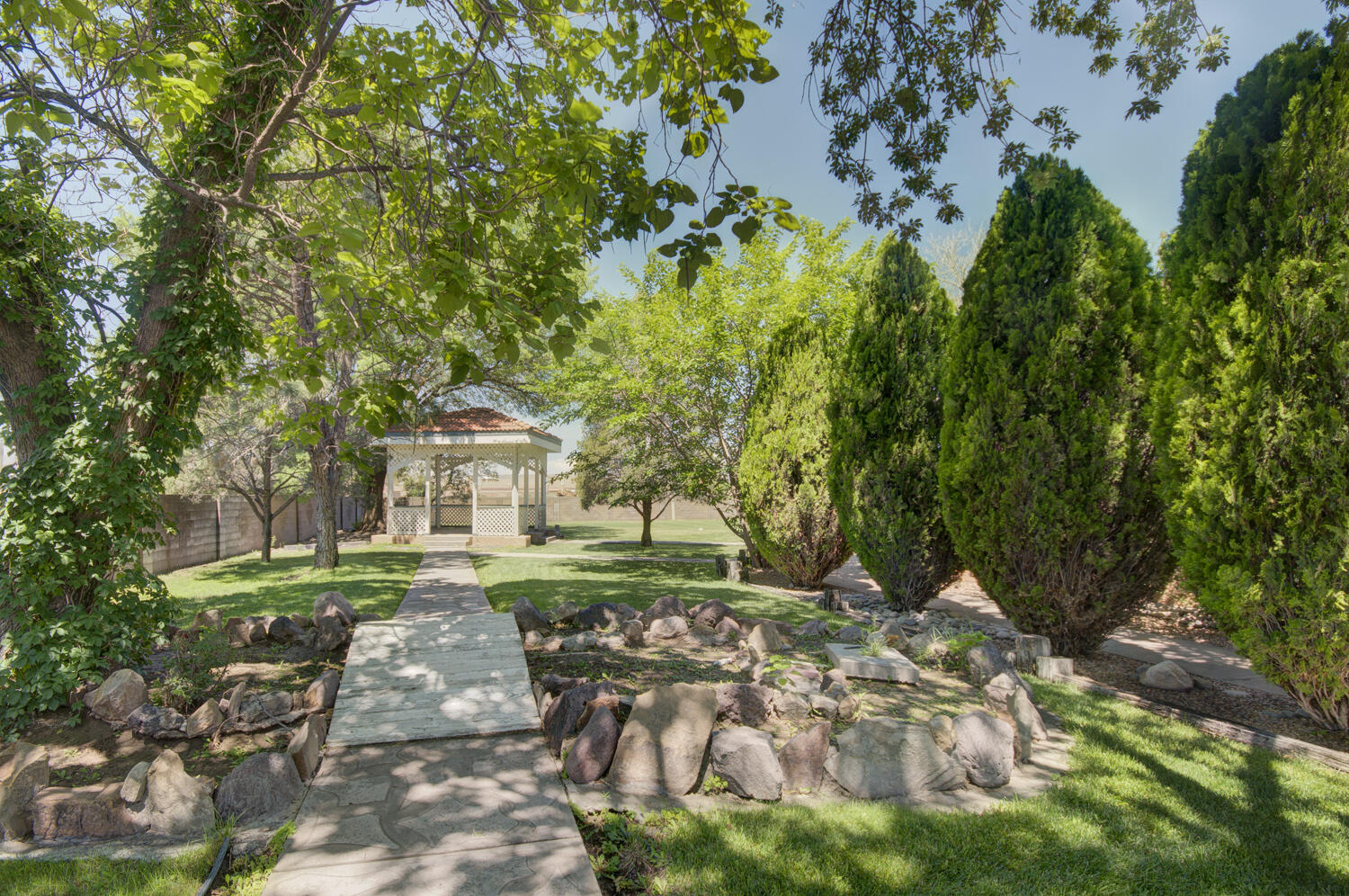 3250 RIO BRAVO Boulevard SW