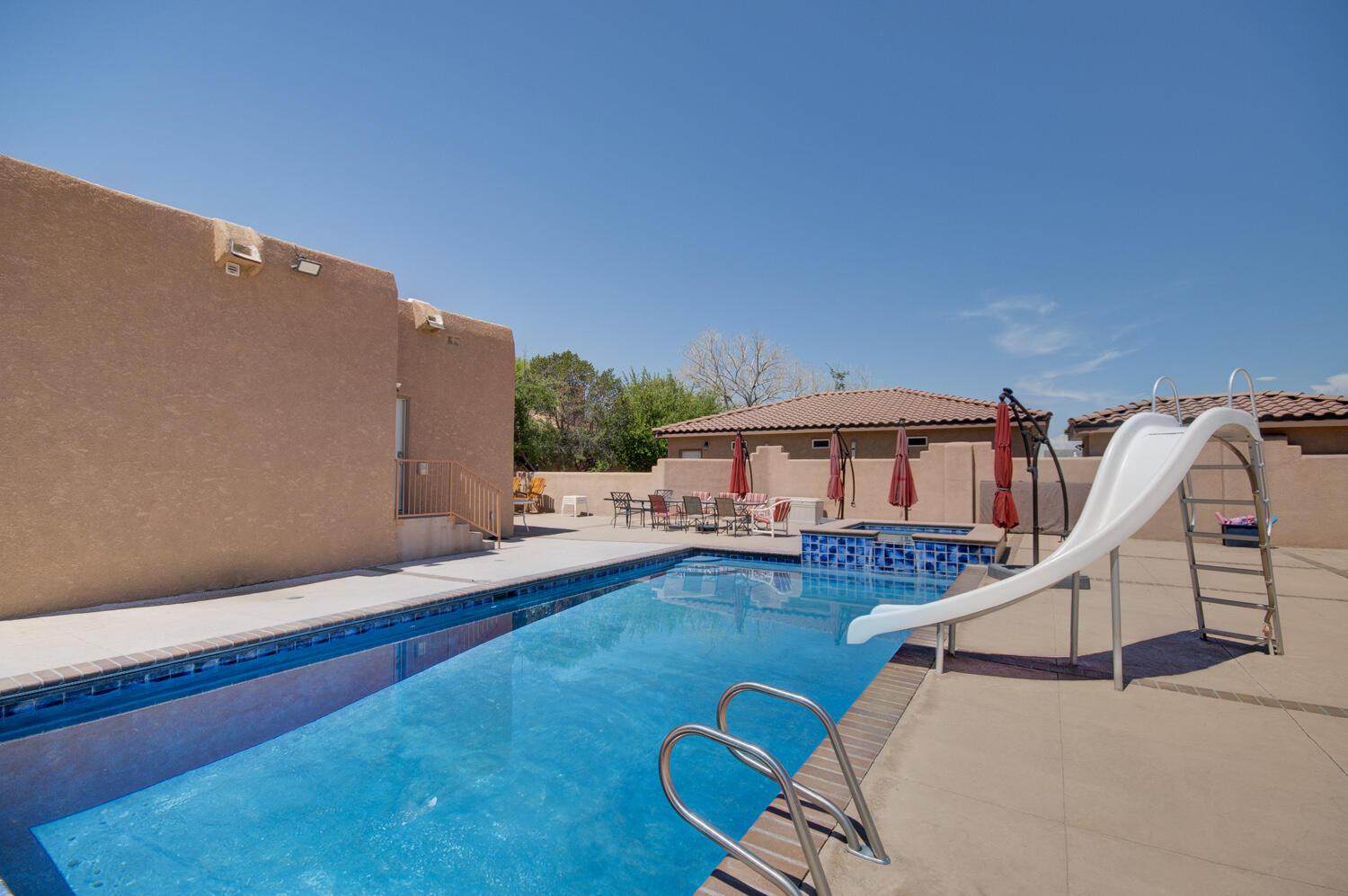 3250 RIO BRAVO Boulevard SW