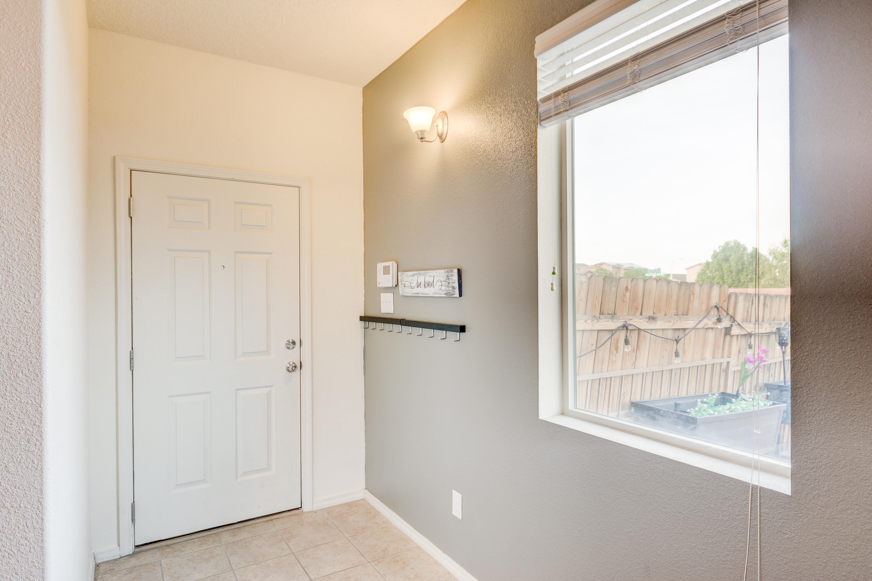 1403 Blue Sky Loop NE
