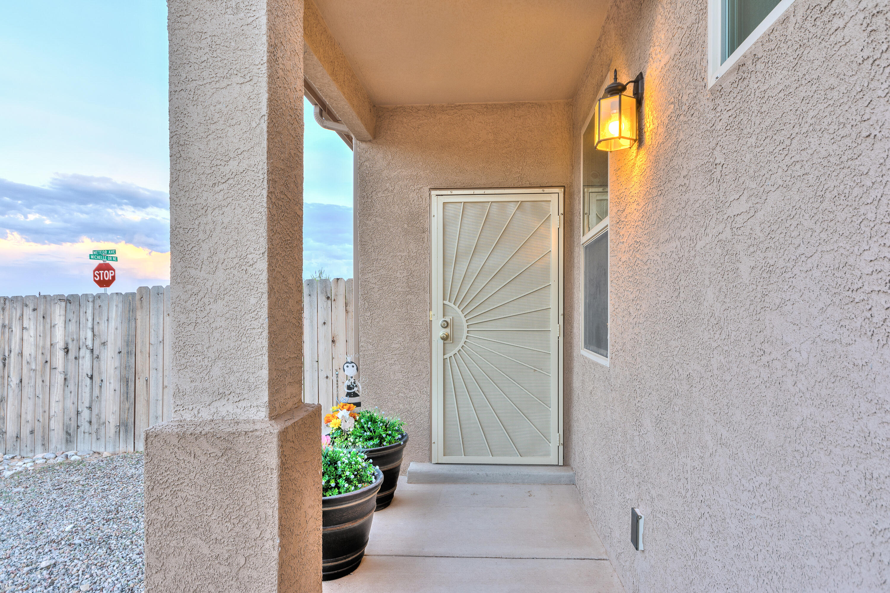 1403 Blue Sky Loop NE