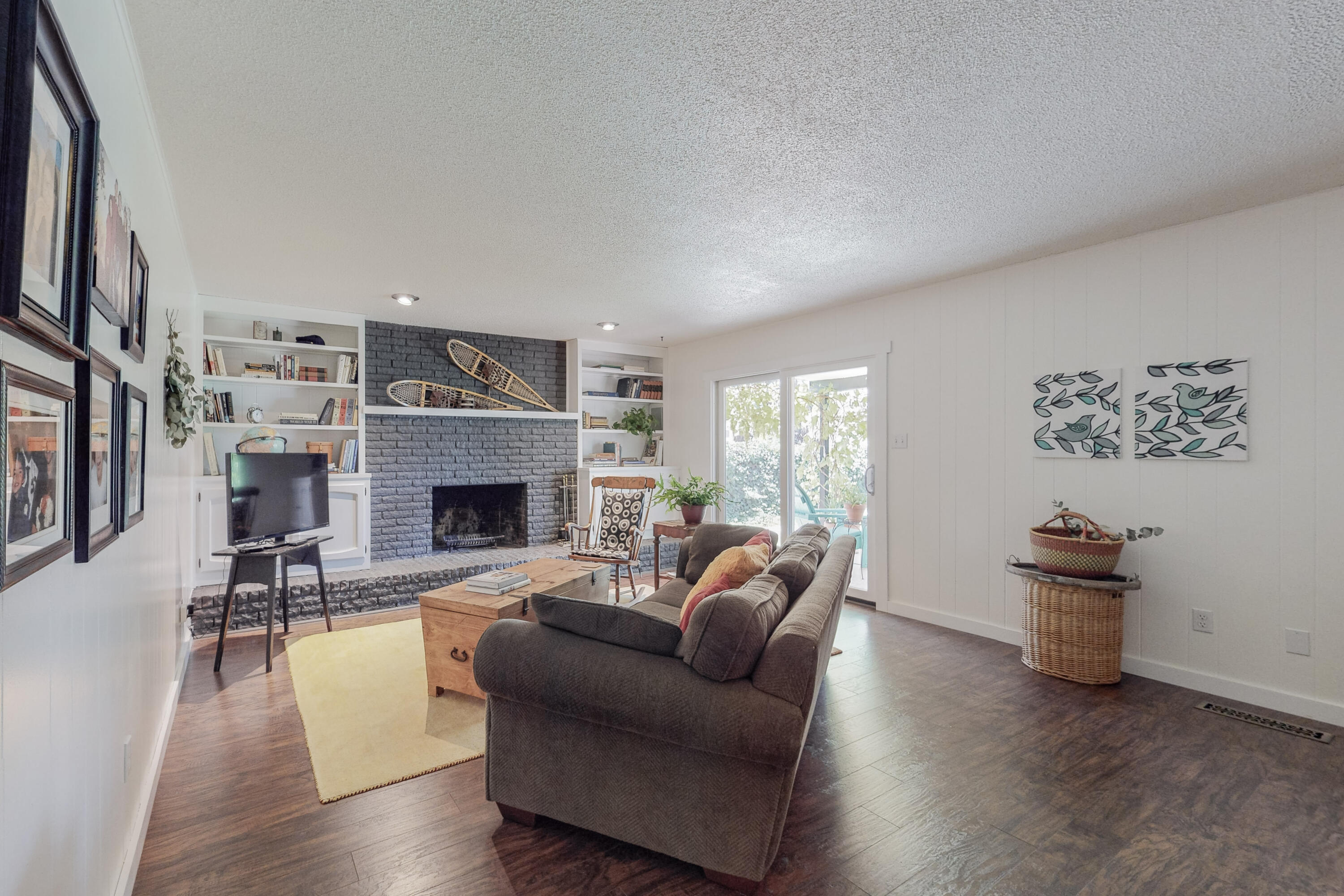 3817 CAMINO DON DIEGO NE