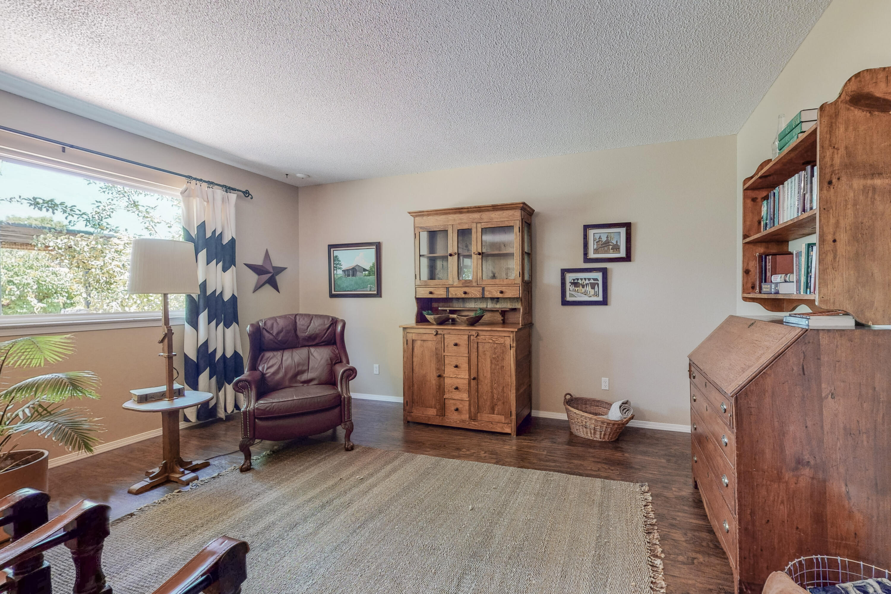 3817 CAMINO DON DIEGO NE