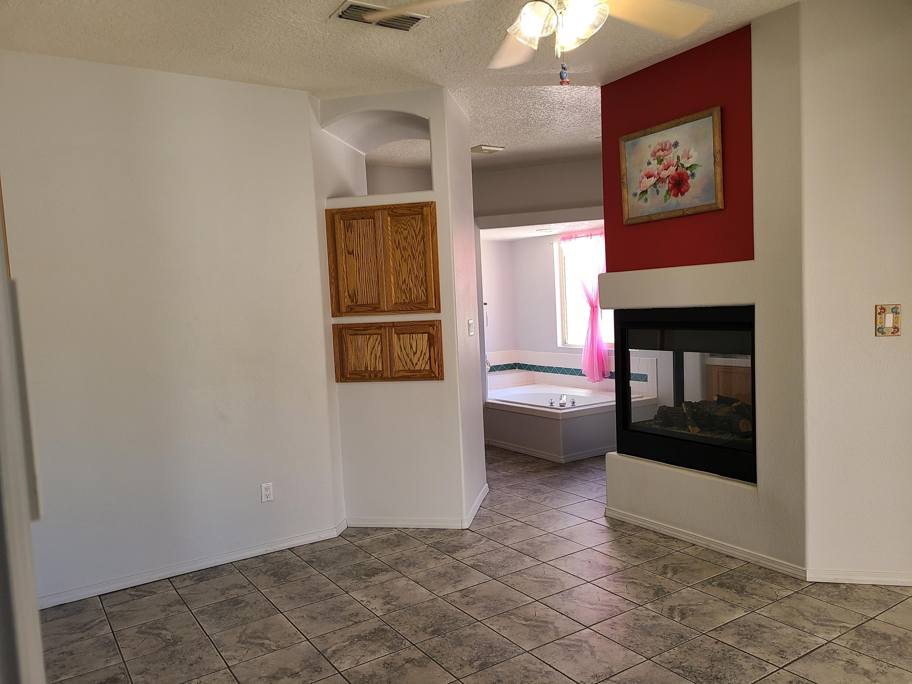 11123 ALTA Drive NW