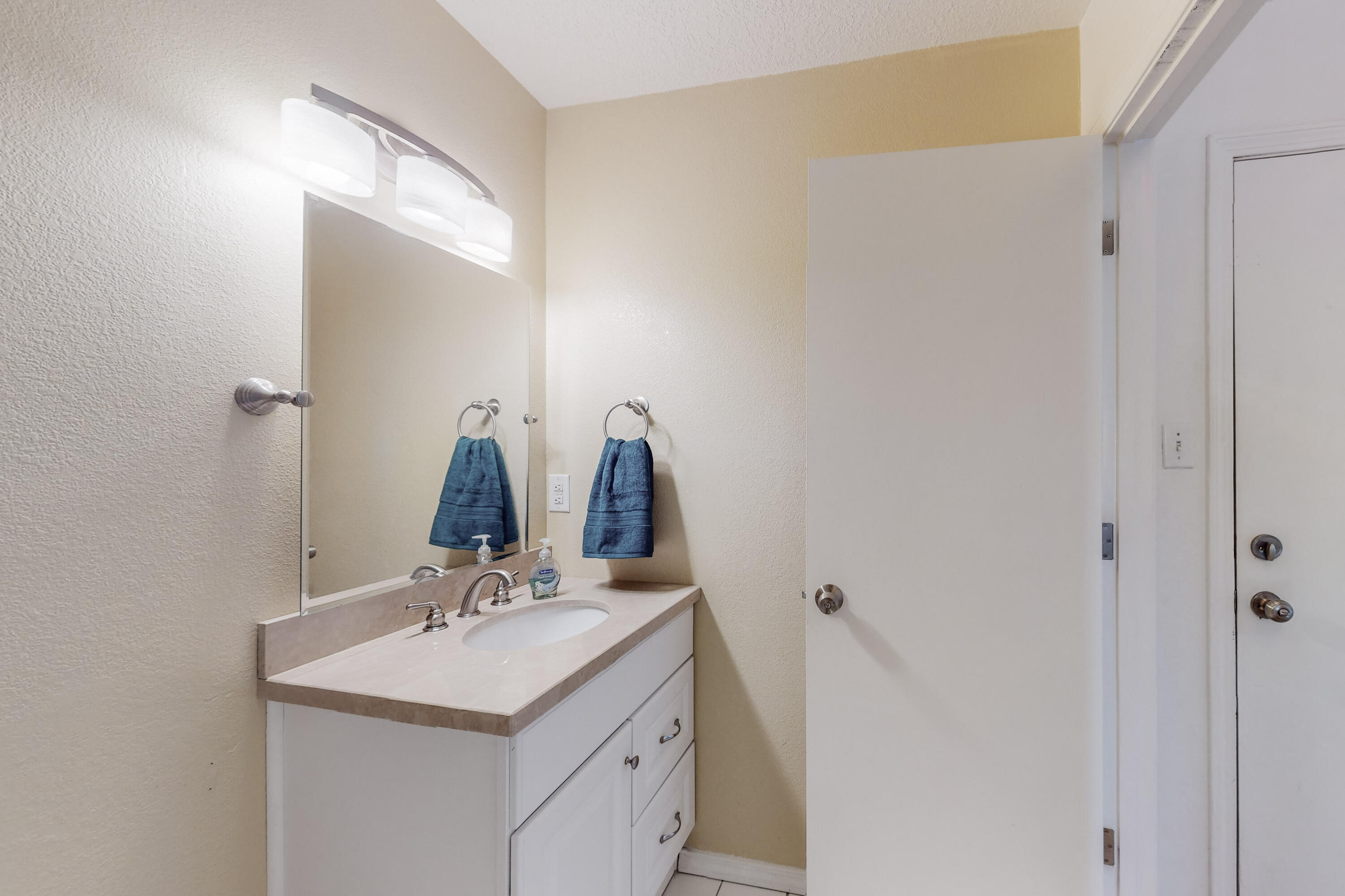 5416 LA TERRA BELLA Road NW
