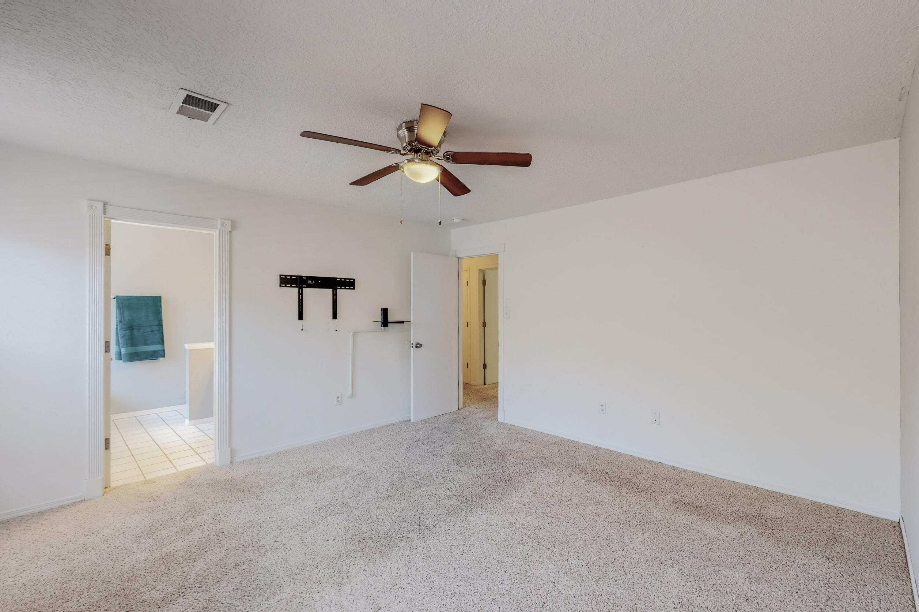 5416 LA TERRA BELLA Road NW