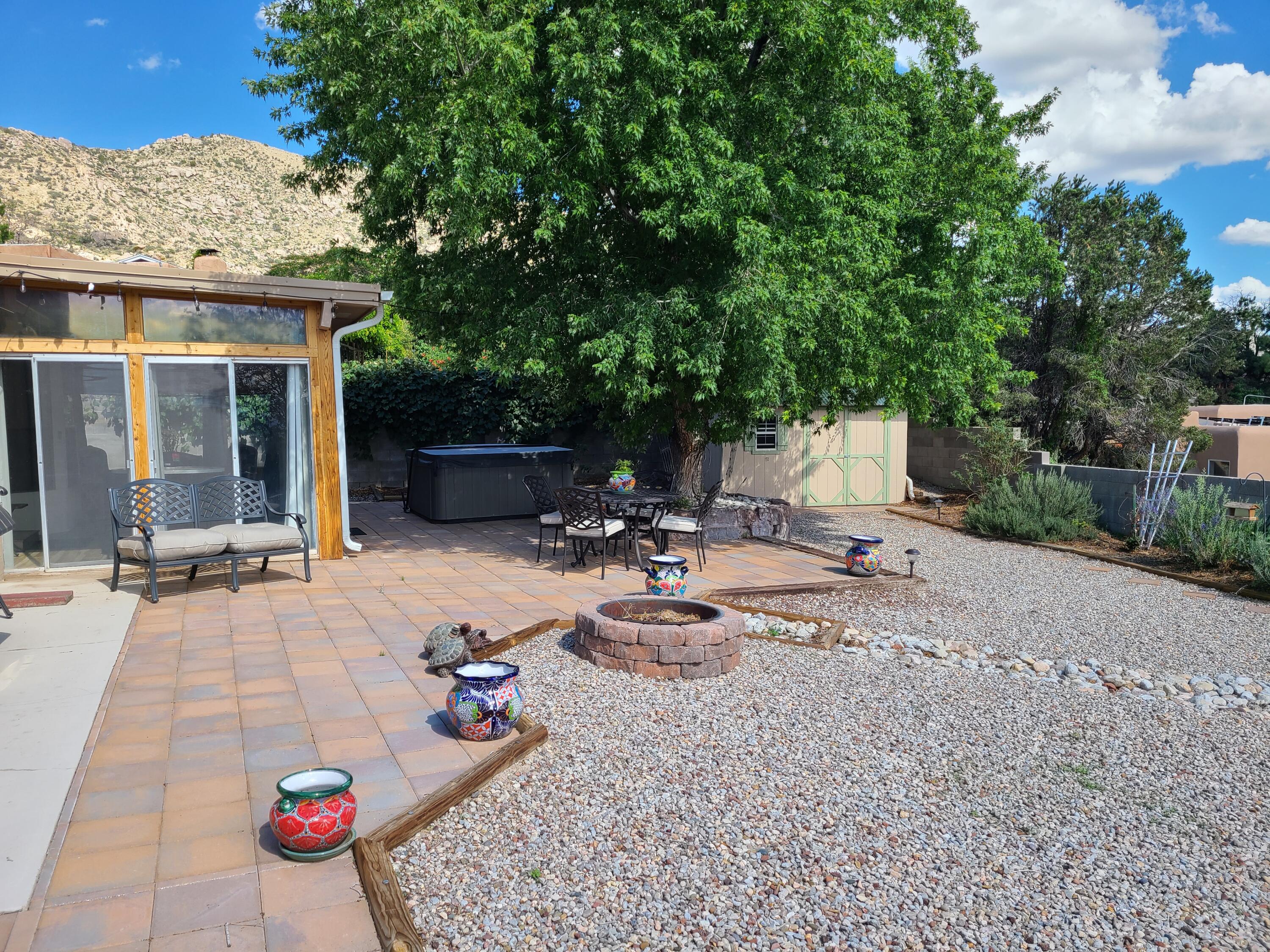 13108 Tierra Montanosa Drive NE