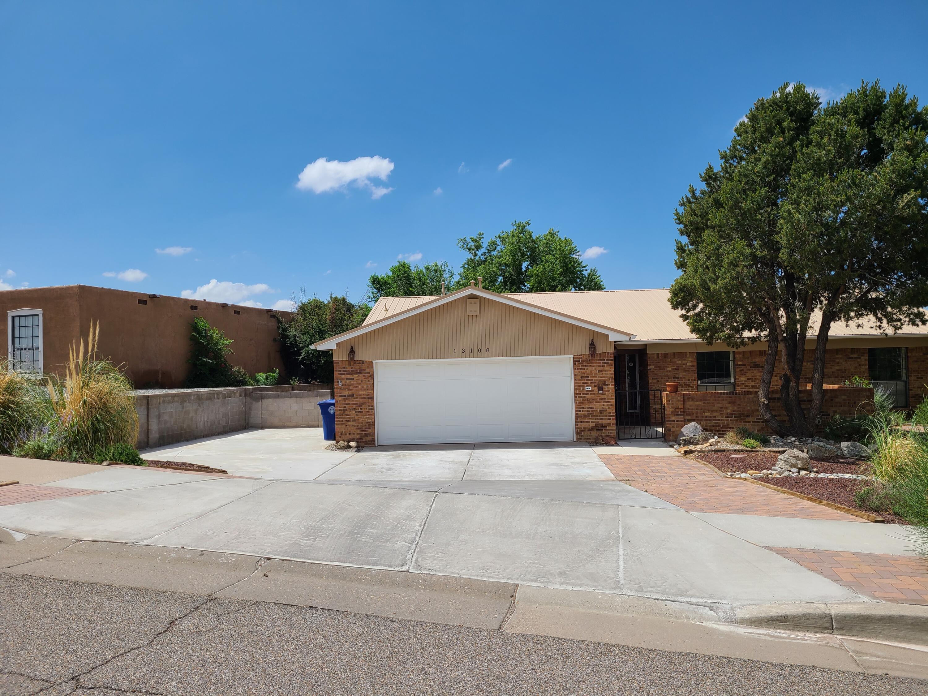 13108 Tierra Montanosa Drive NE