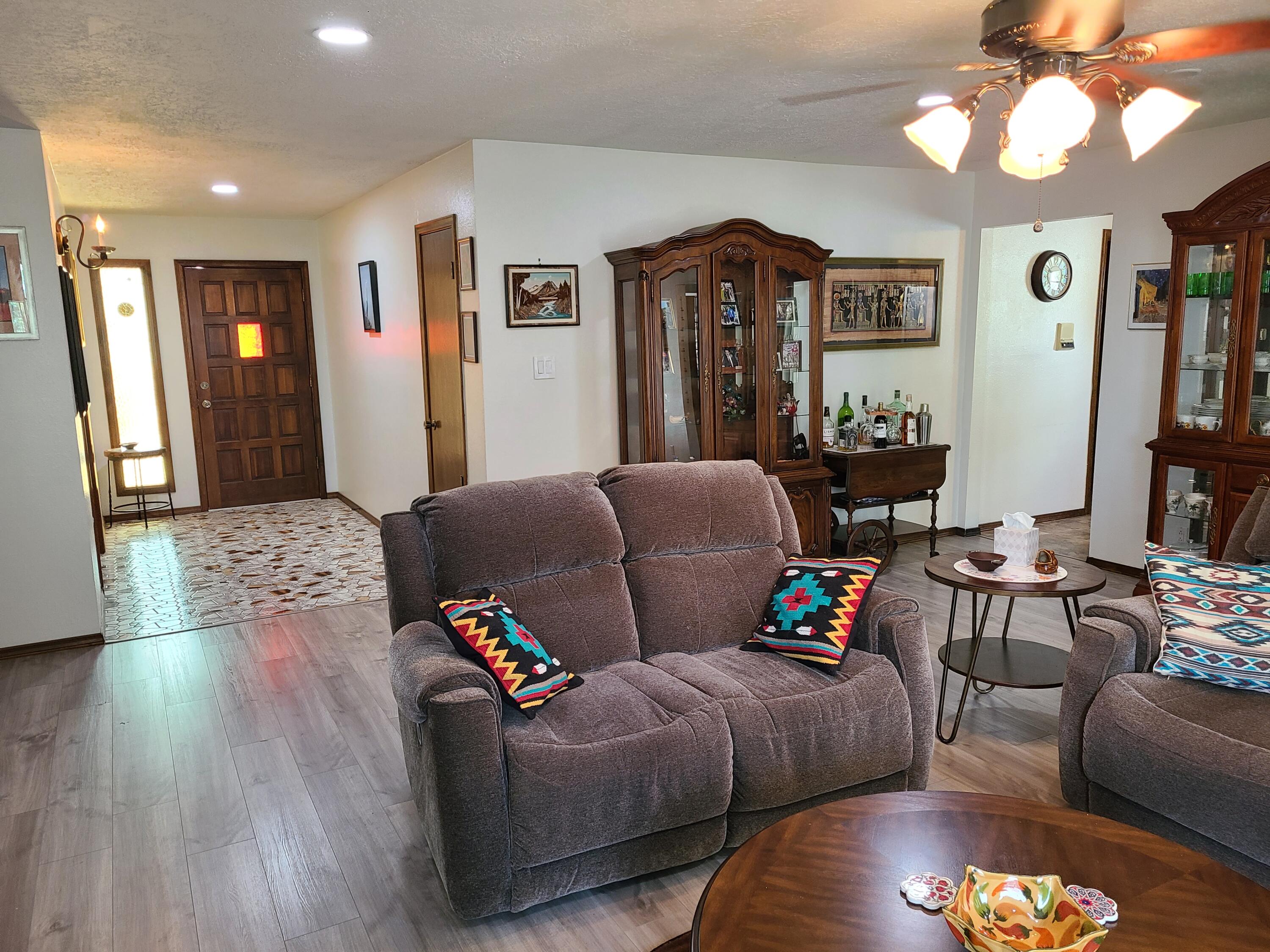 13108 Tierra Montanosa Drive NE