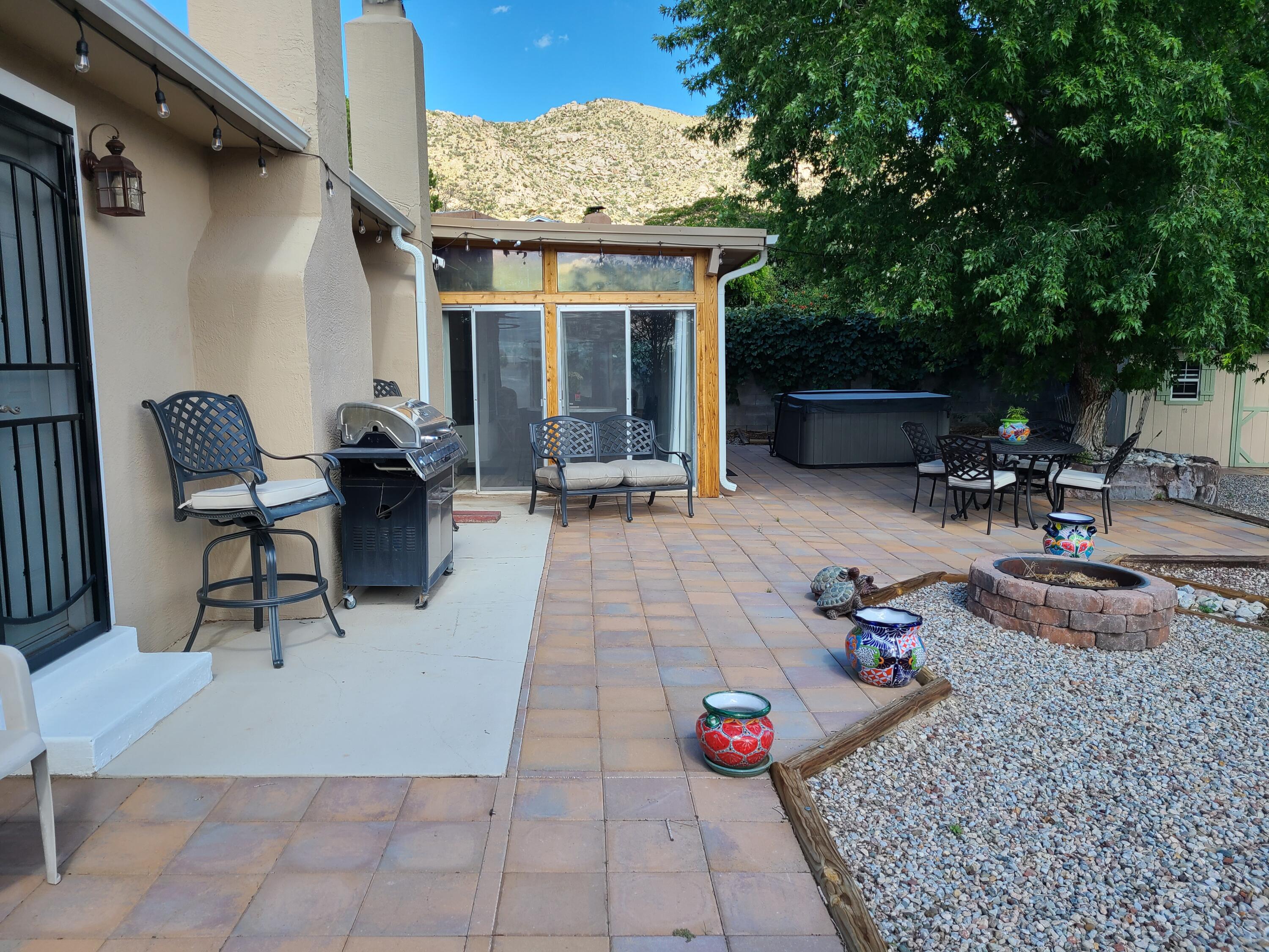 13108 Tierra Montanosa Drive NE