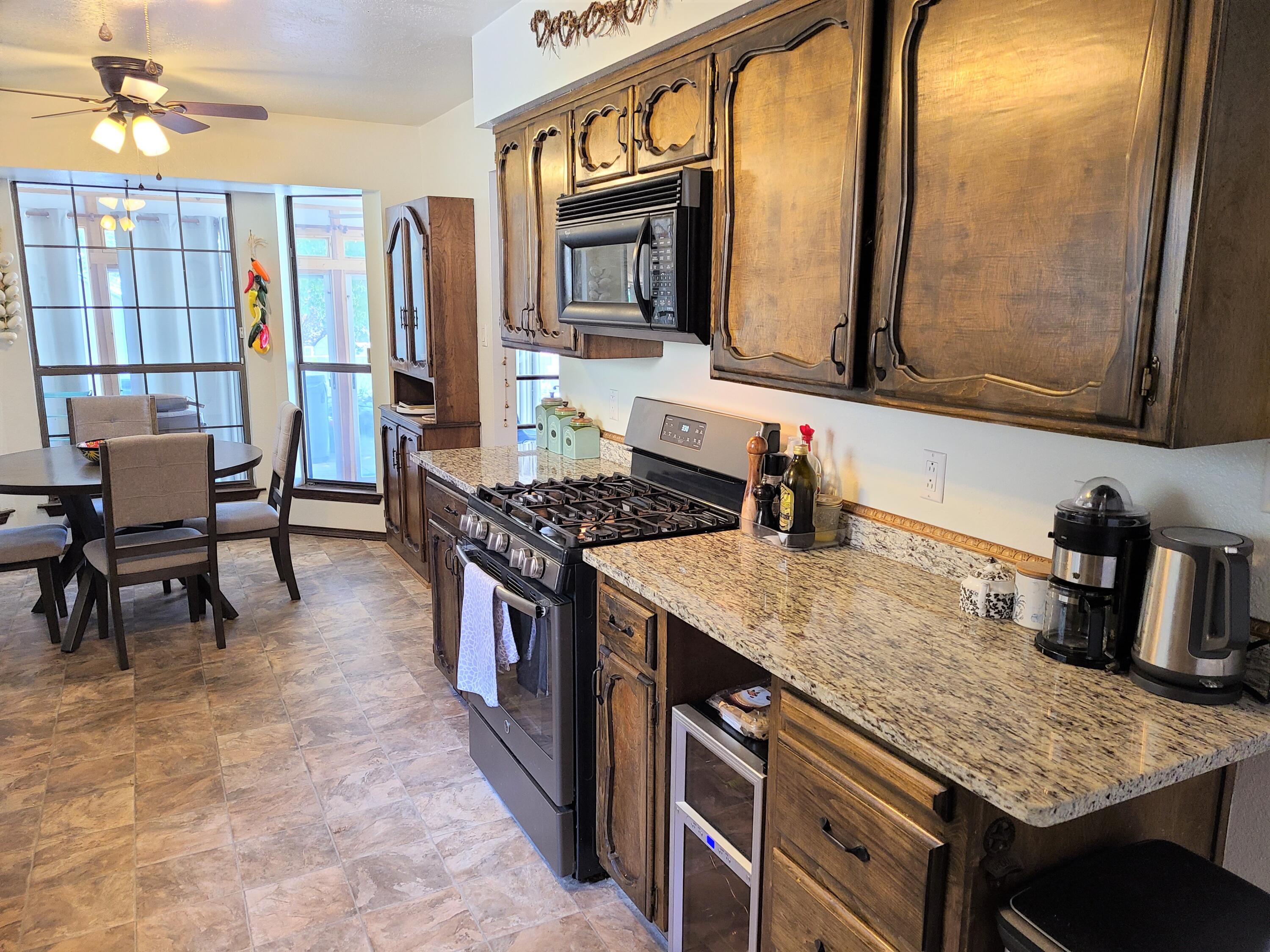 13108 Tierra Montanosa Drive NE
