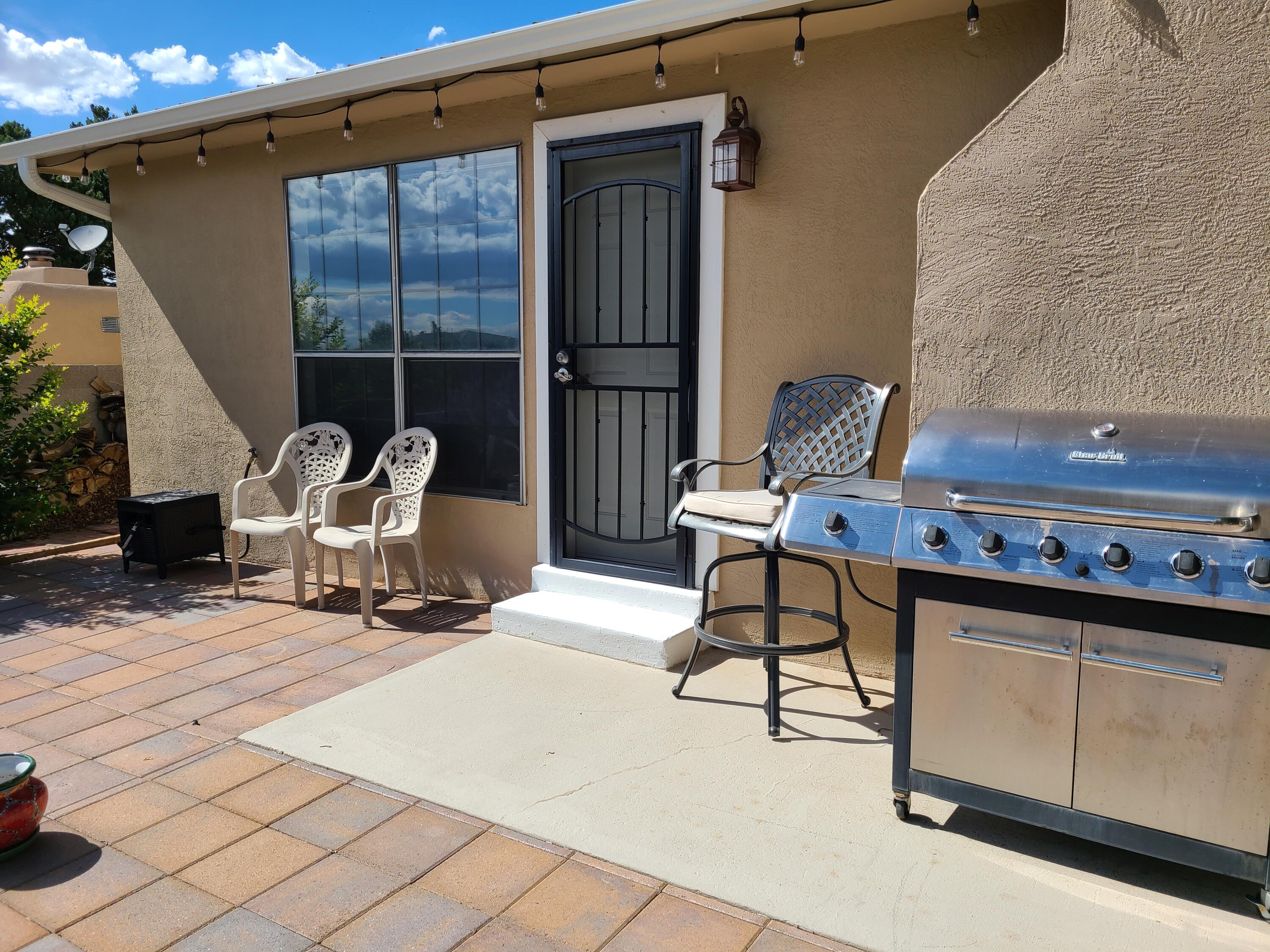 13108 Tierra Montanosa Drive NE