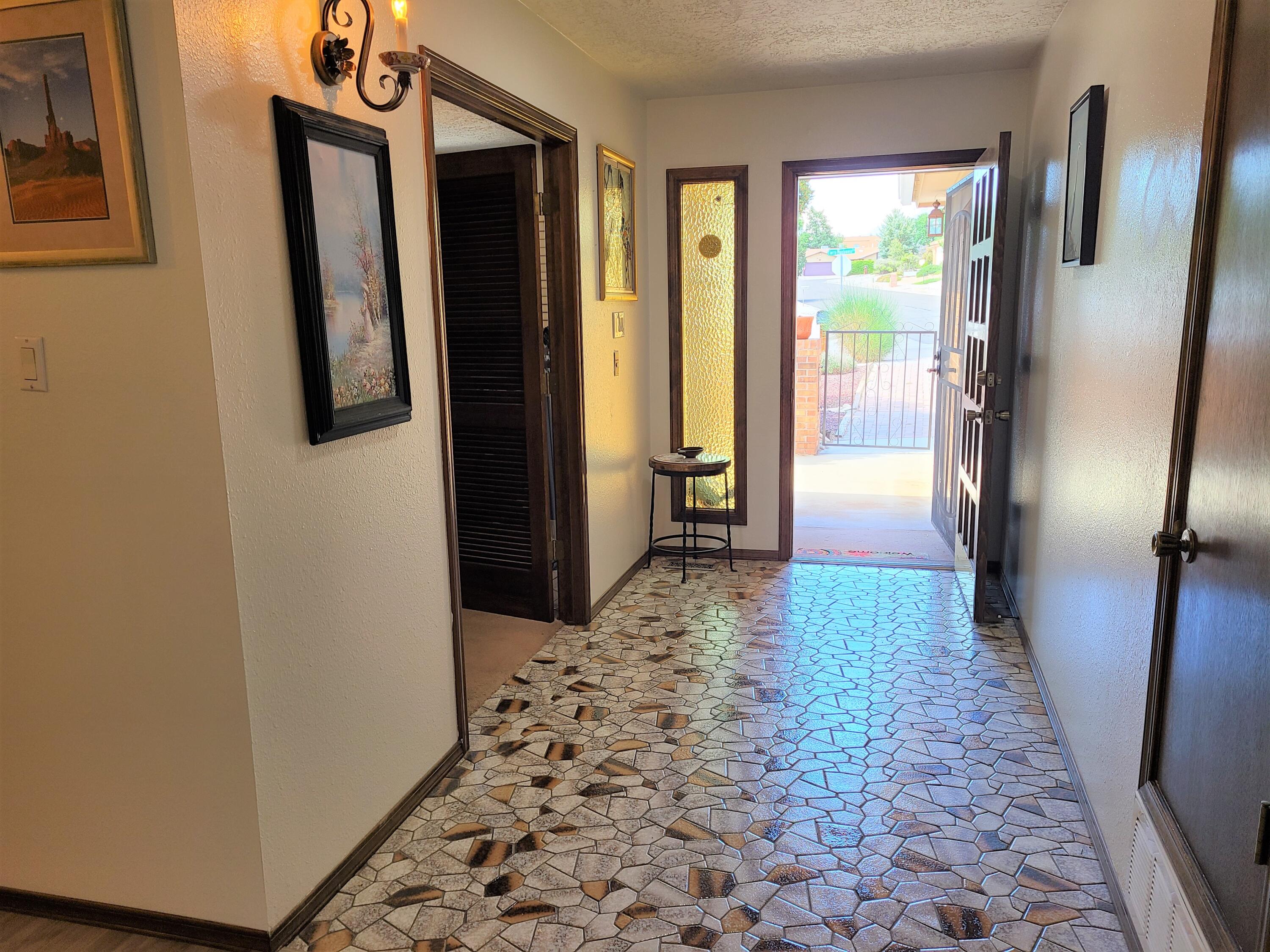 13108 Tierra Montanosa Drive NE
