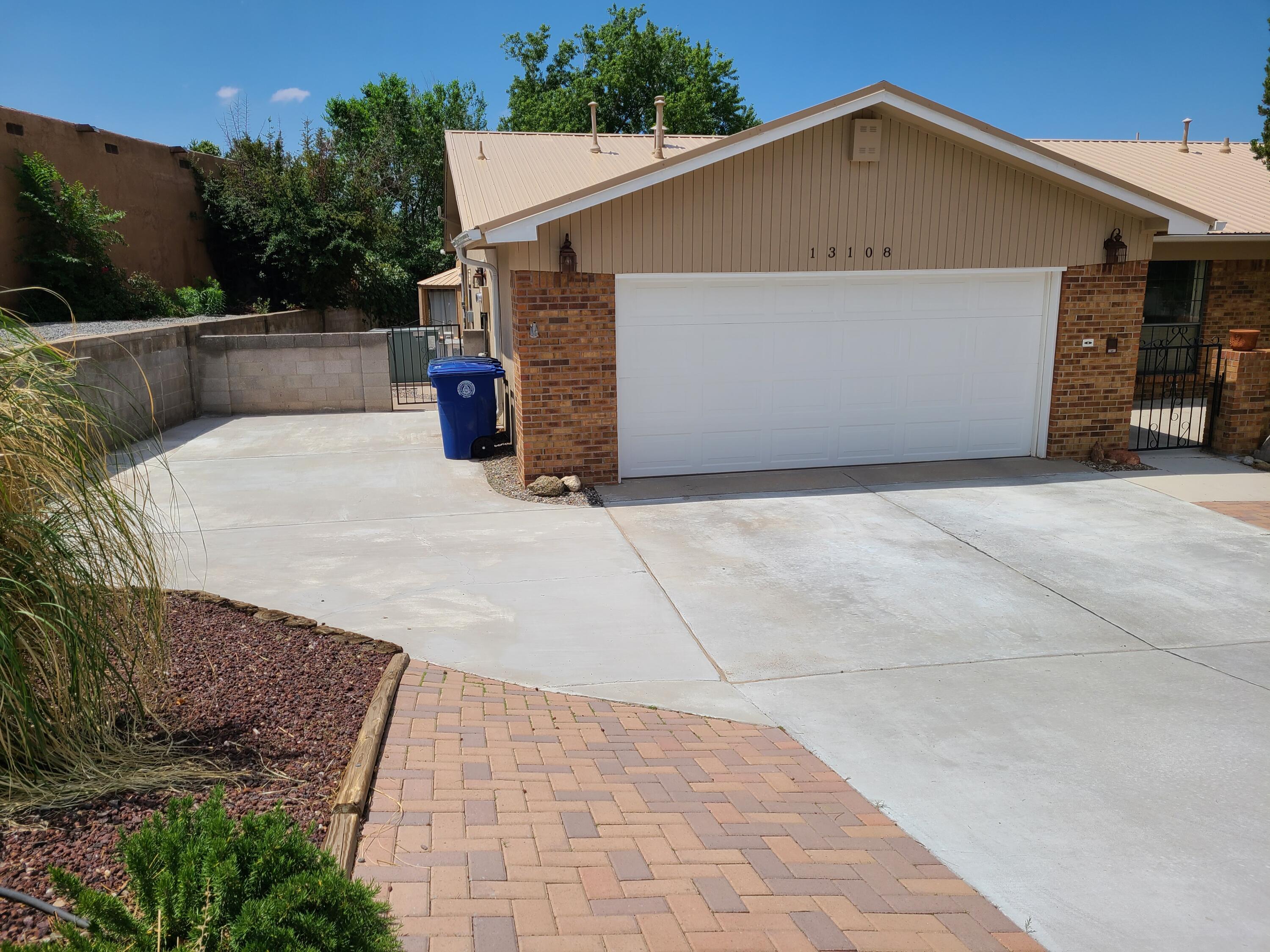 13108 Tierra Montanosa Drive NE