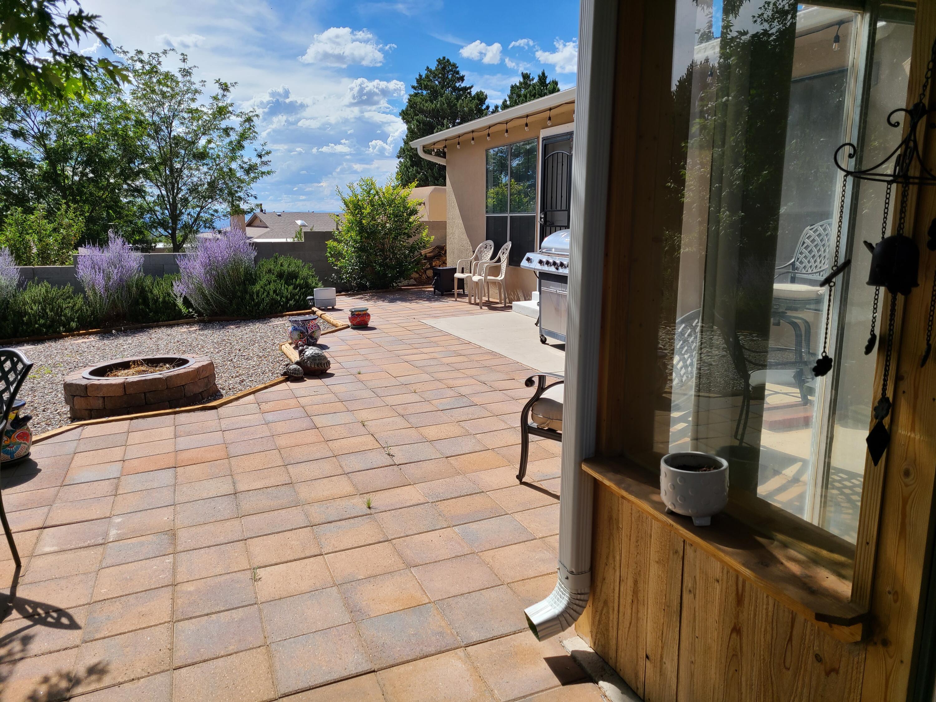 13108 Tierra Montanosa Drive NE