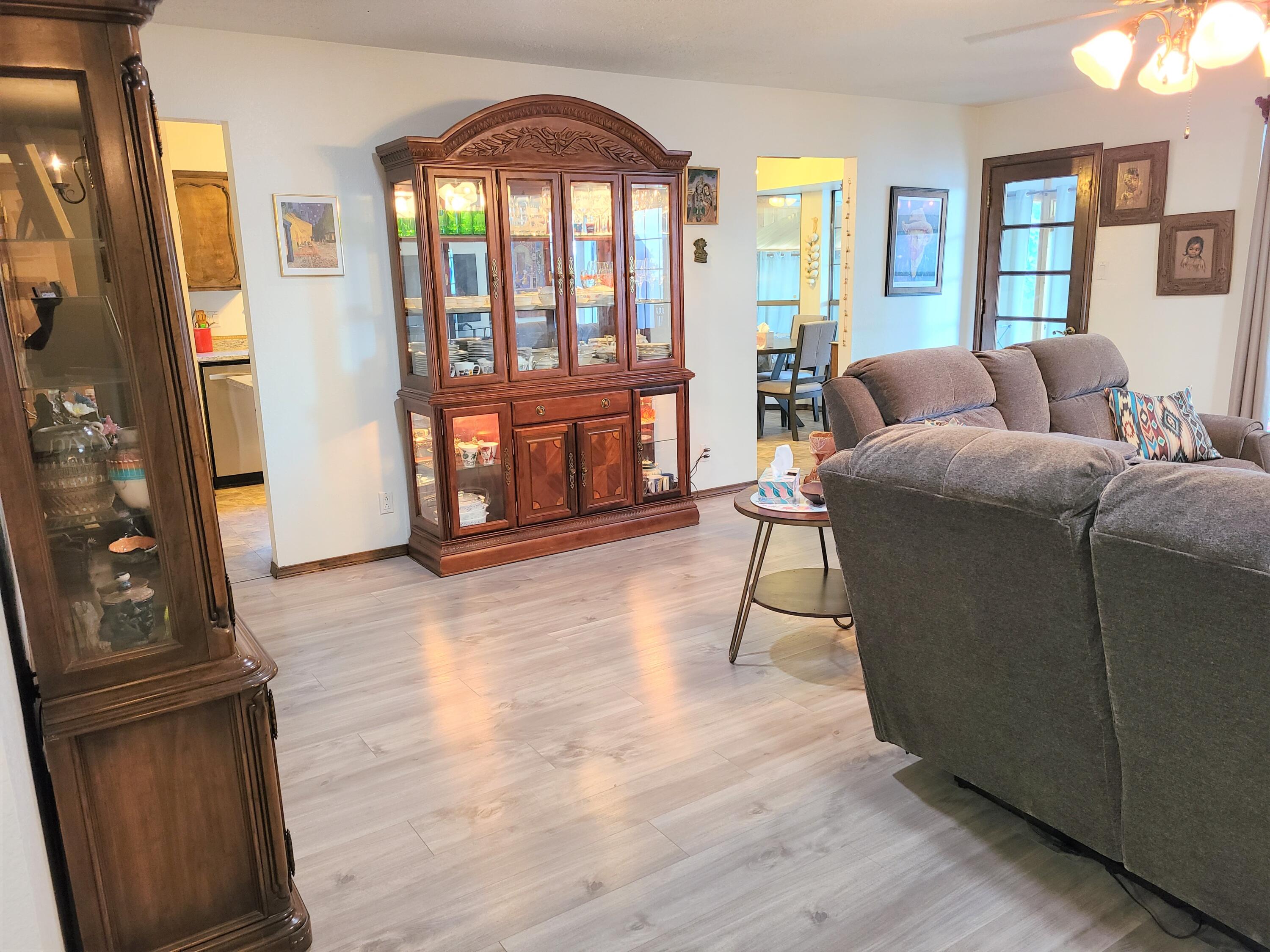 13108 Tierra Montanosa Drive NE