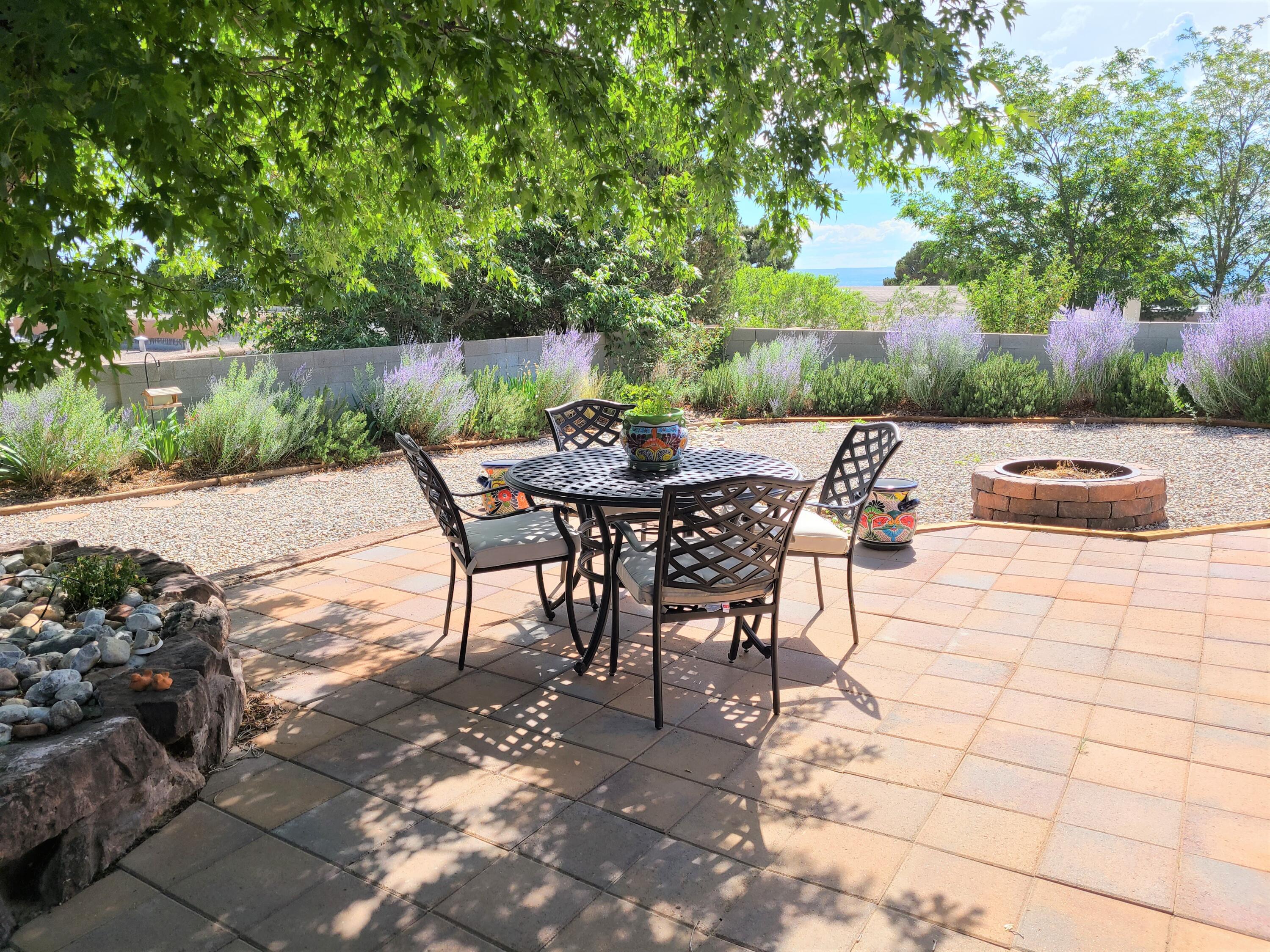 13108 Tierra Montanosa Drive NE