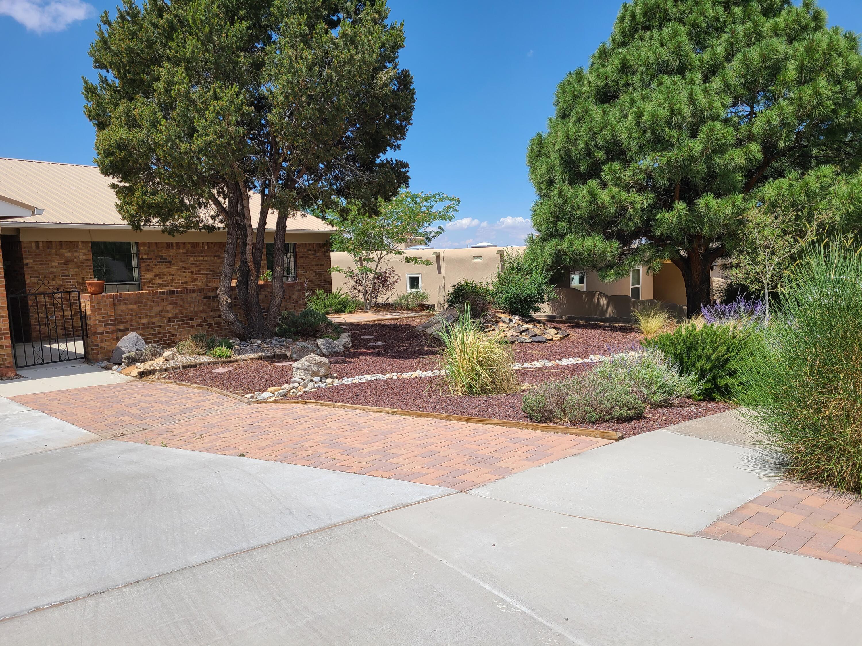 13108 Tierra Montanosa Drive NE