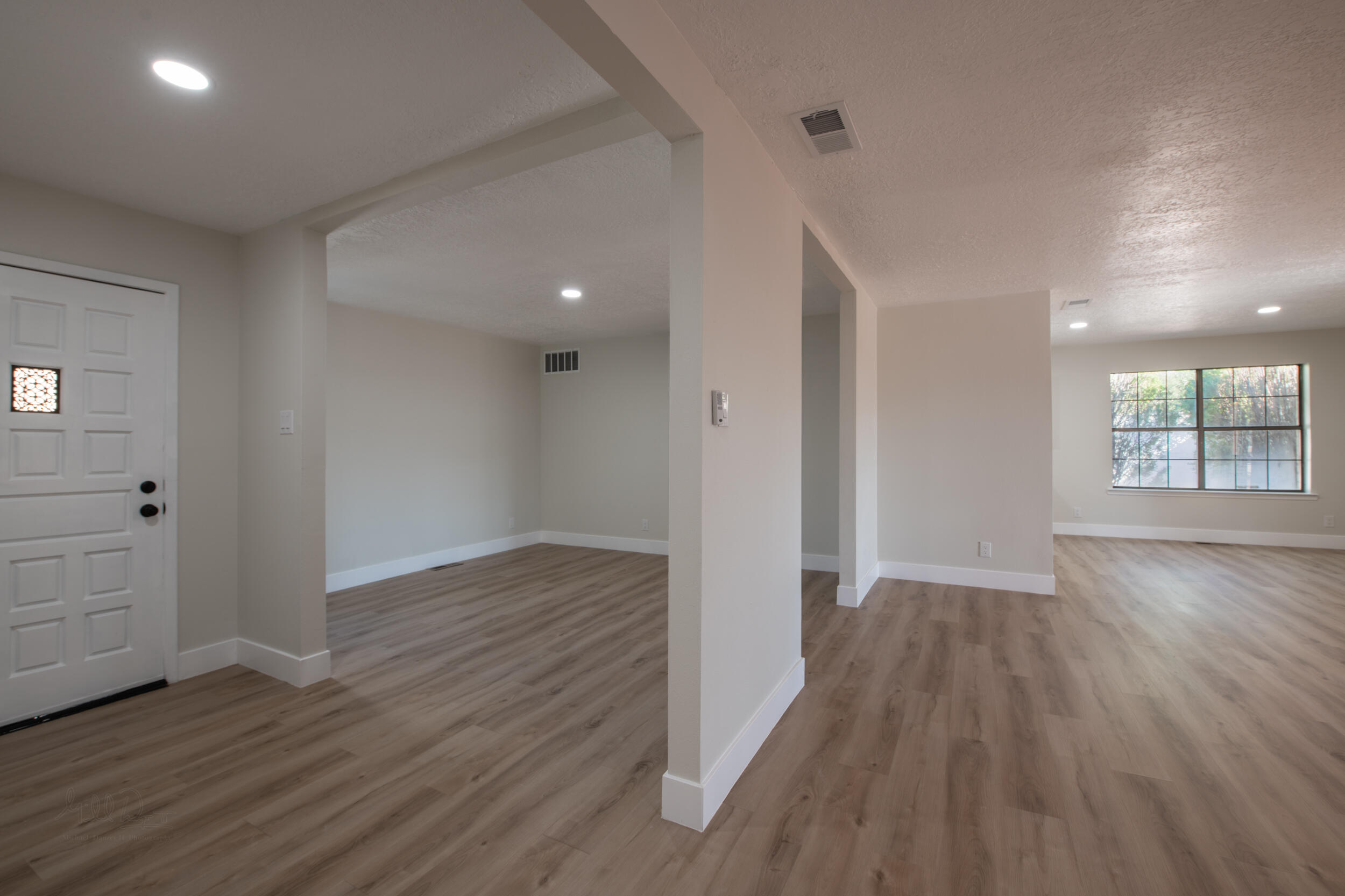 5207 FAIRFAX Drive NW