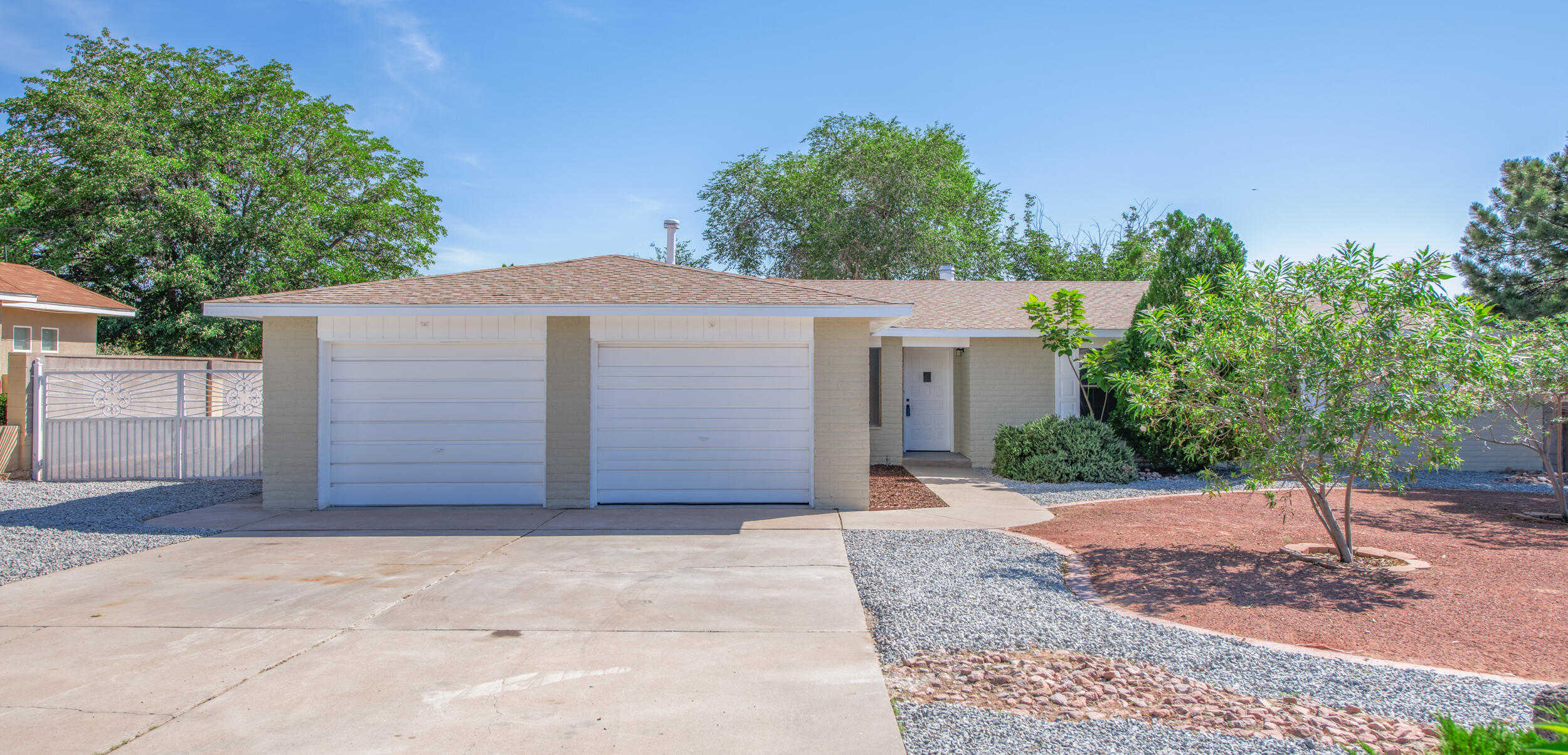 5207 FAIRFAX Drive NW