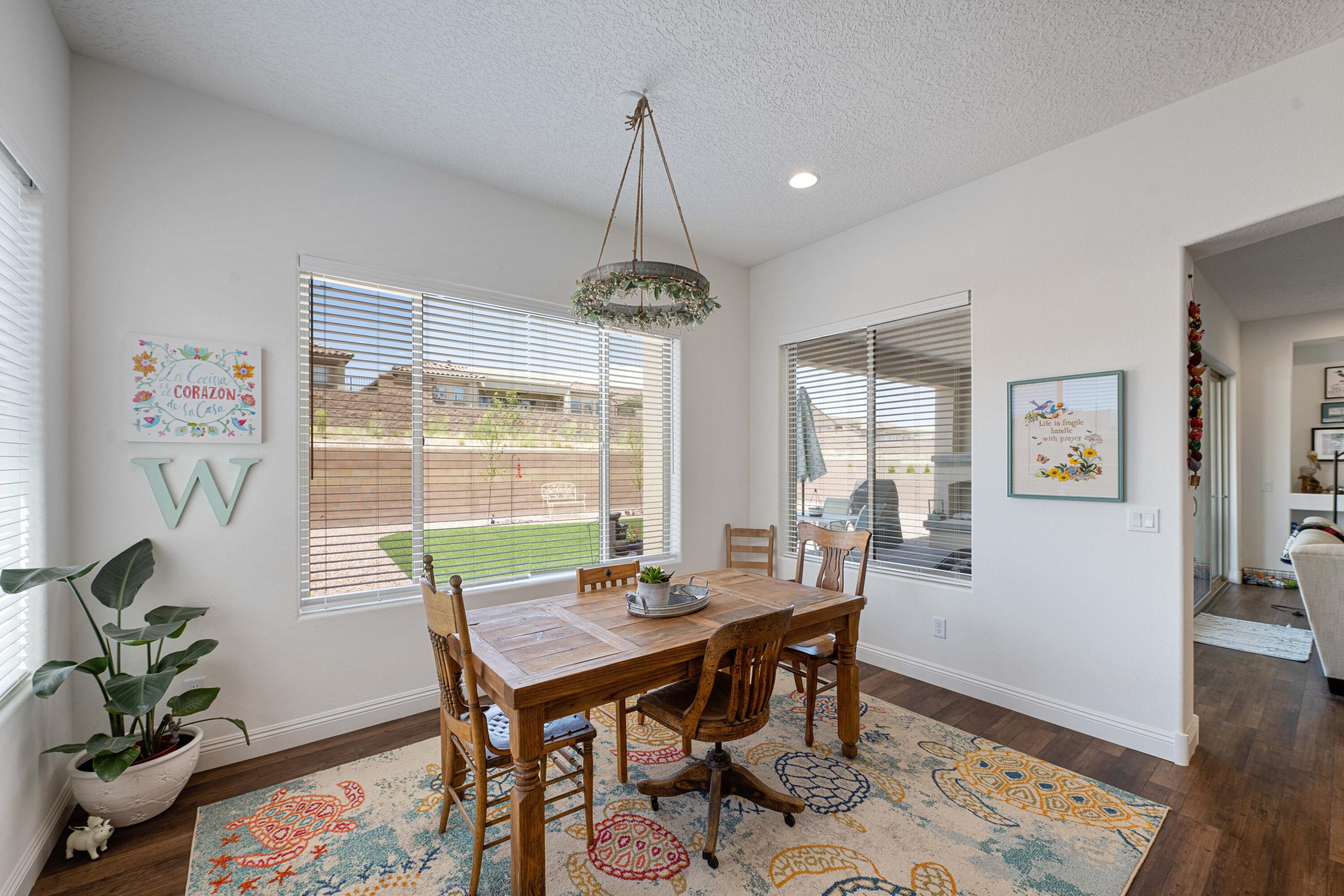 1815 PEBBLE CREEK Trail NW