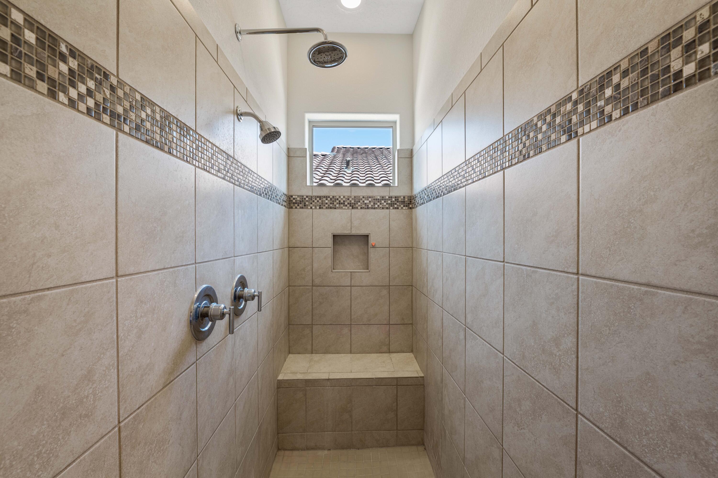 1815 PEBBLE CREEK Trail NW