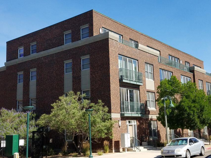 201 Arno Street NE Unit: 401