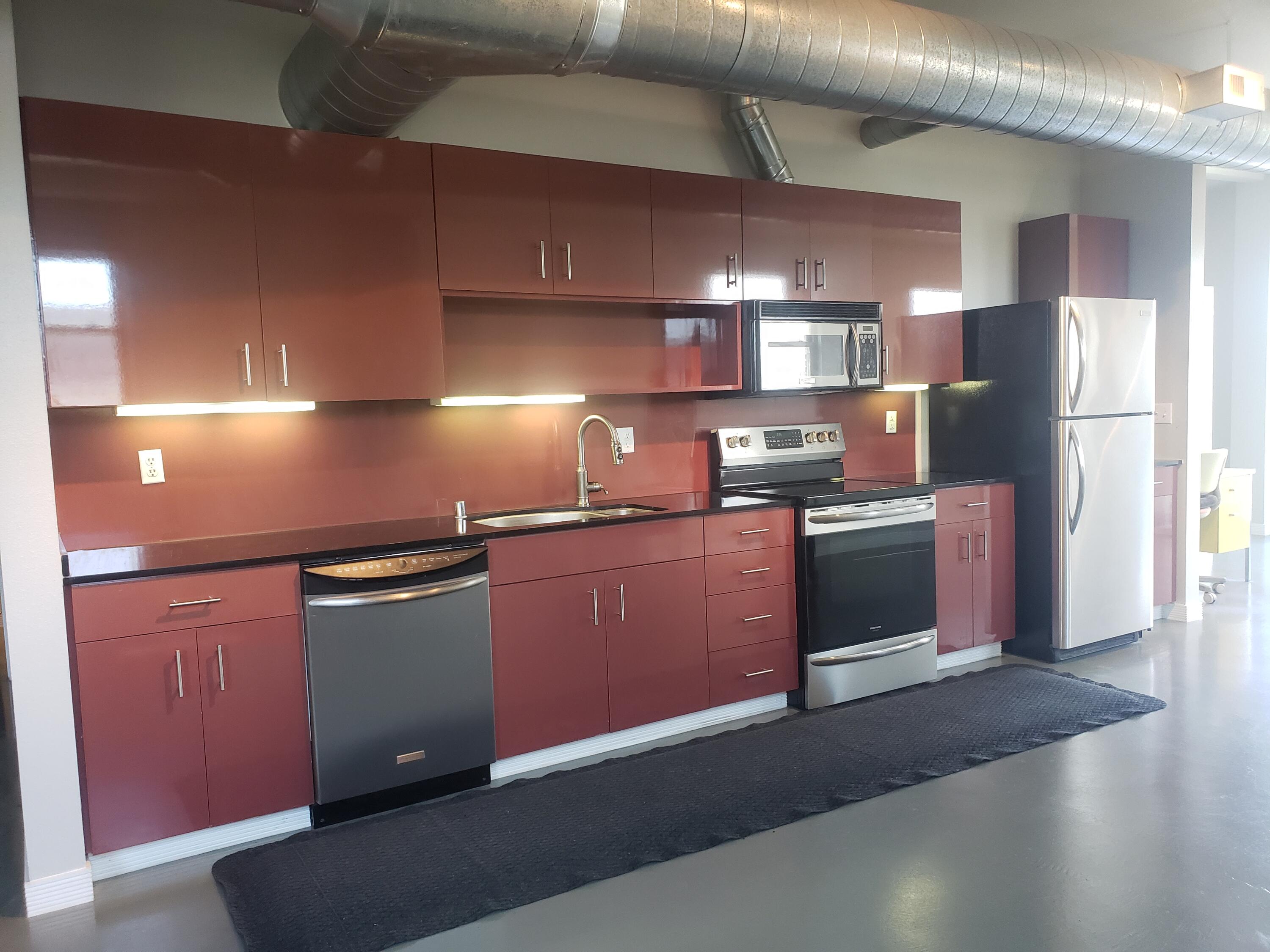 201 Arno Street NE Unit: 401