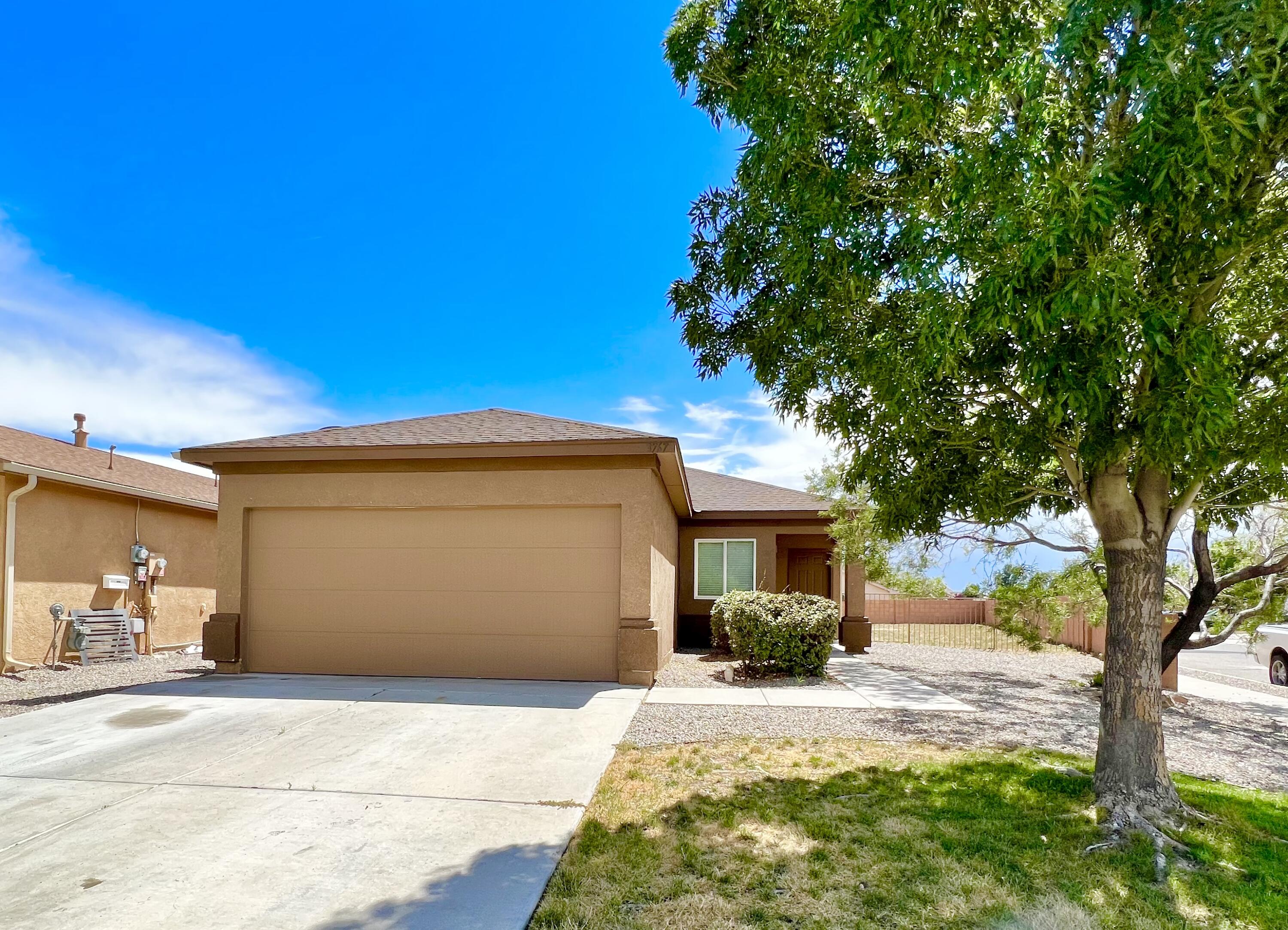 3767 CLEAR CREEK Road NE