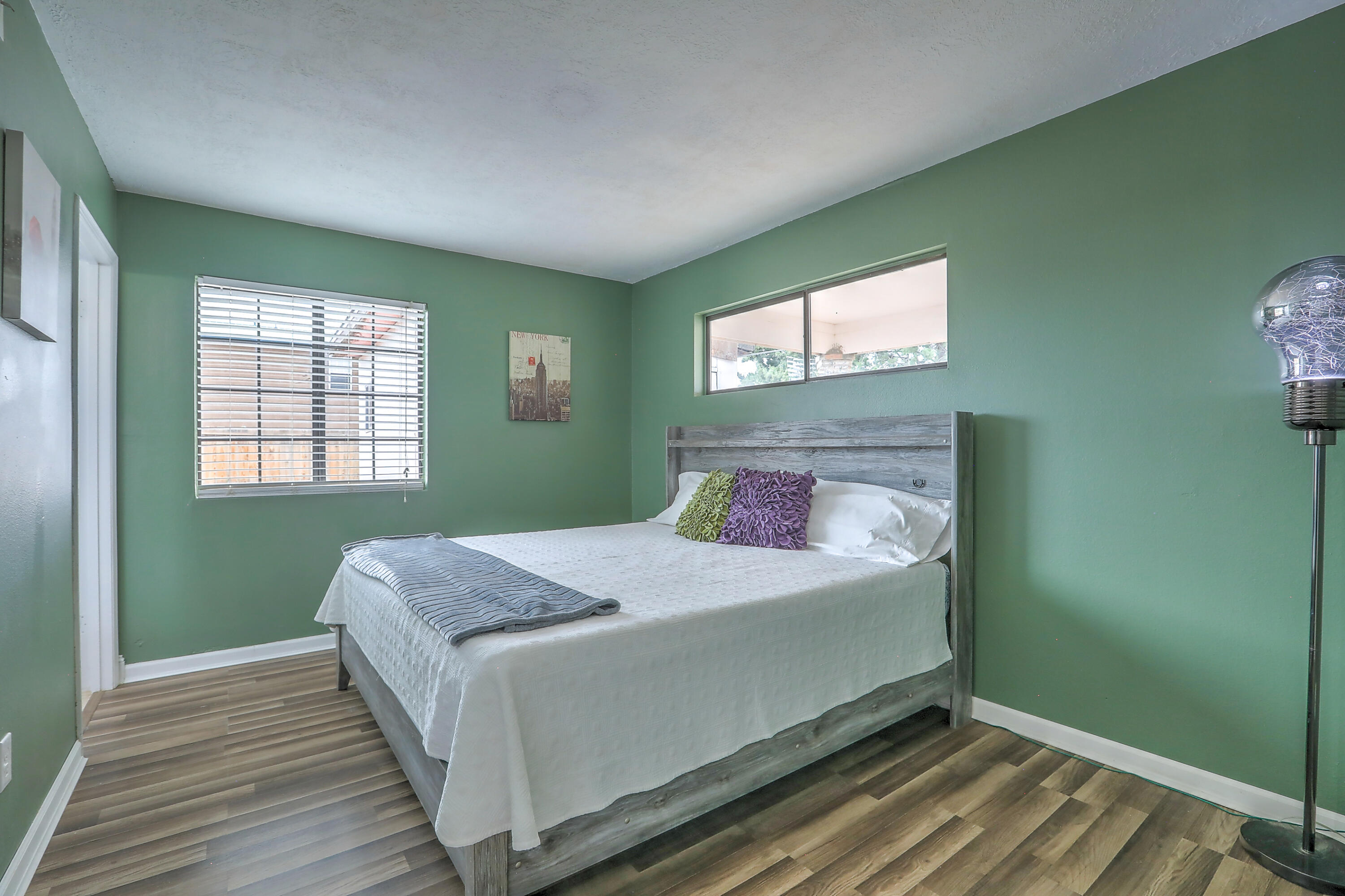 195 TIMOR Road SE