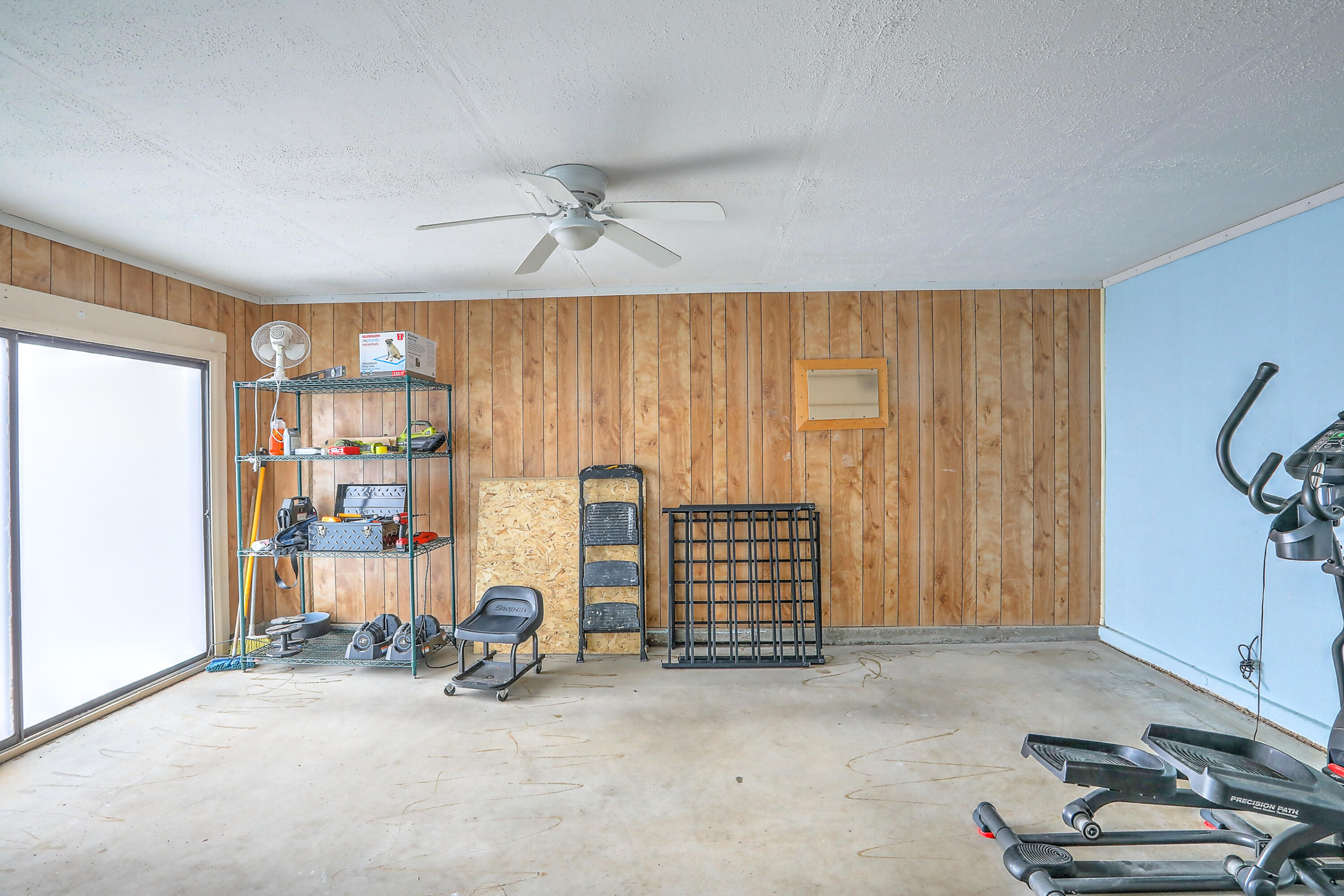 195 TIMOR Road SE