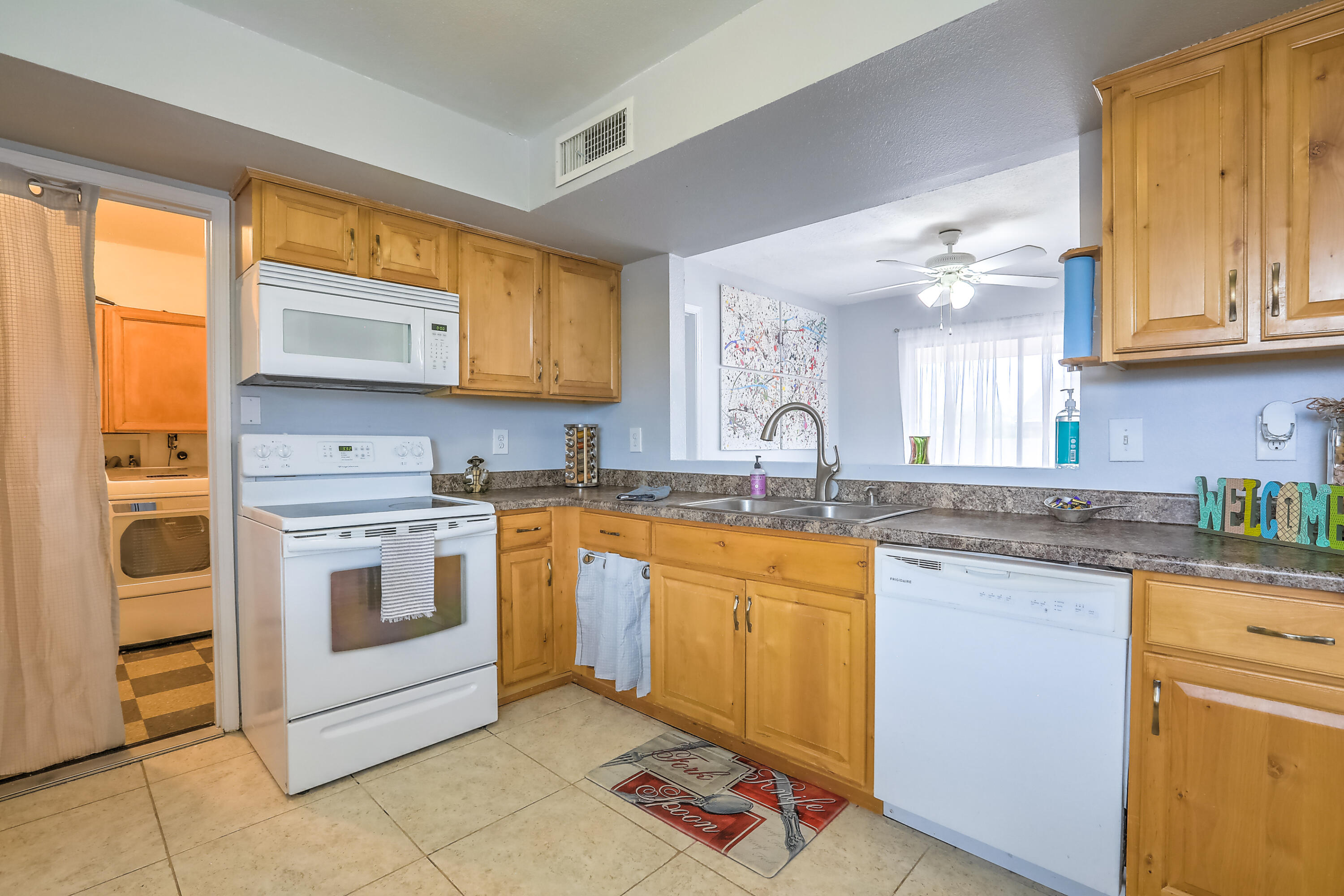 195 TIMOR Road SE