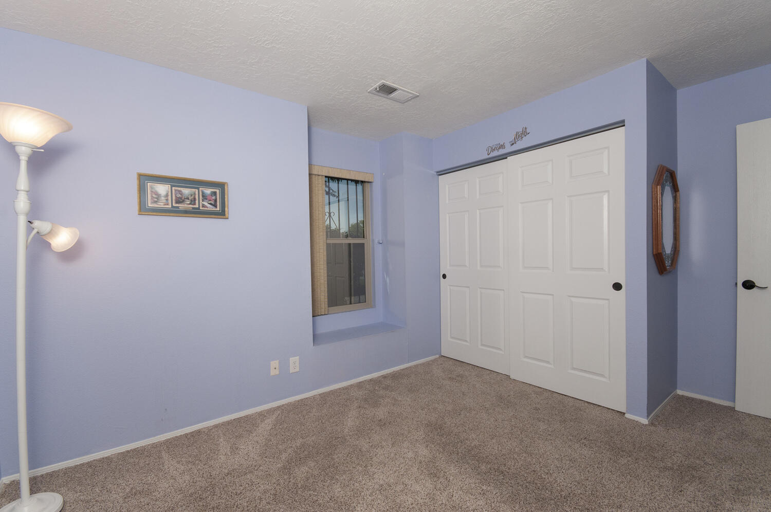 610 WESTERN HILLS Drive SE
