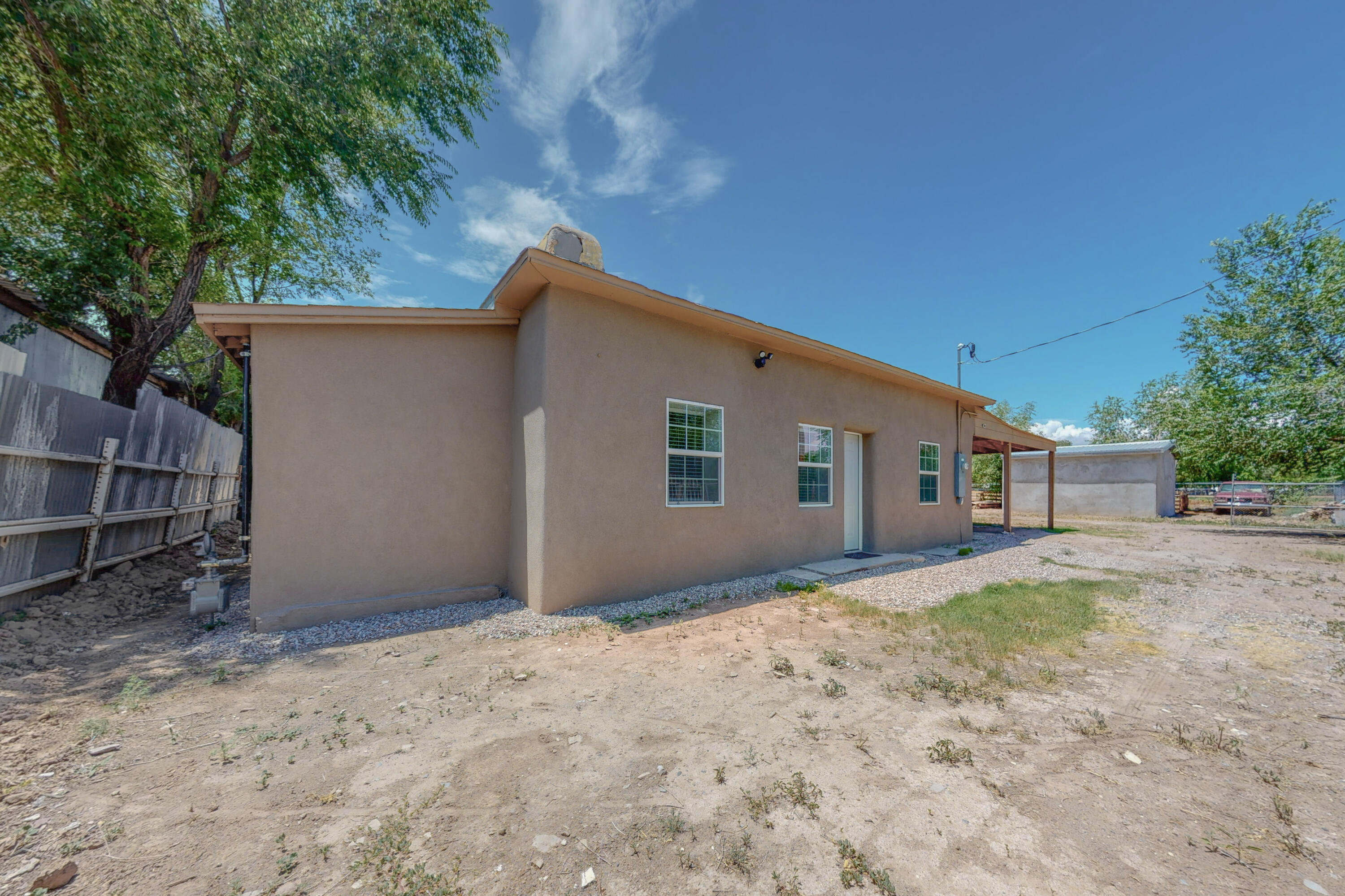 1433 SOLIZ Court SW