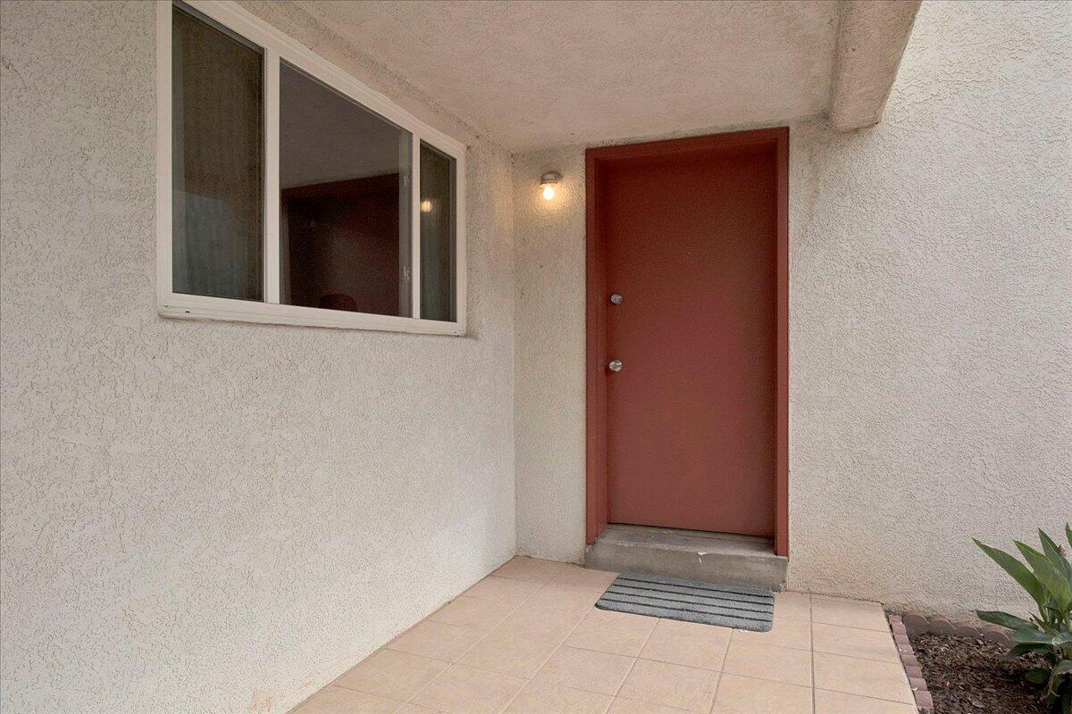 414 Mesilla NE