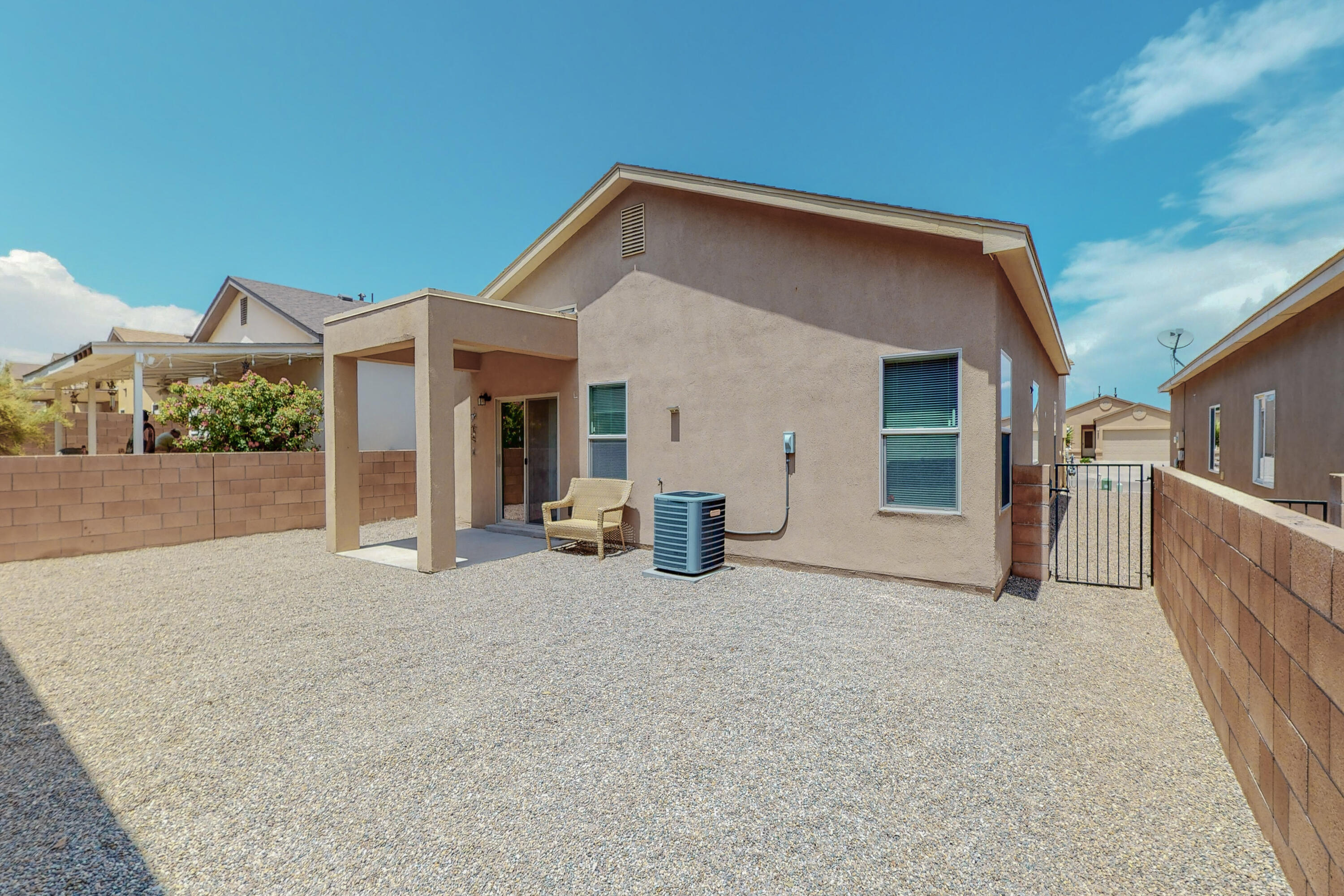 2956 WILDER Loop NE