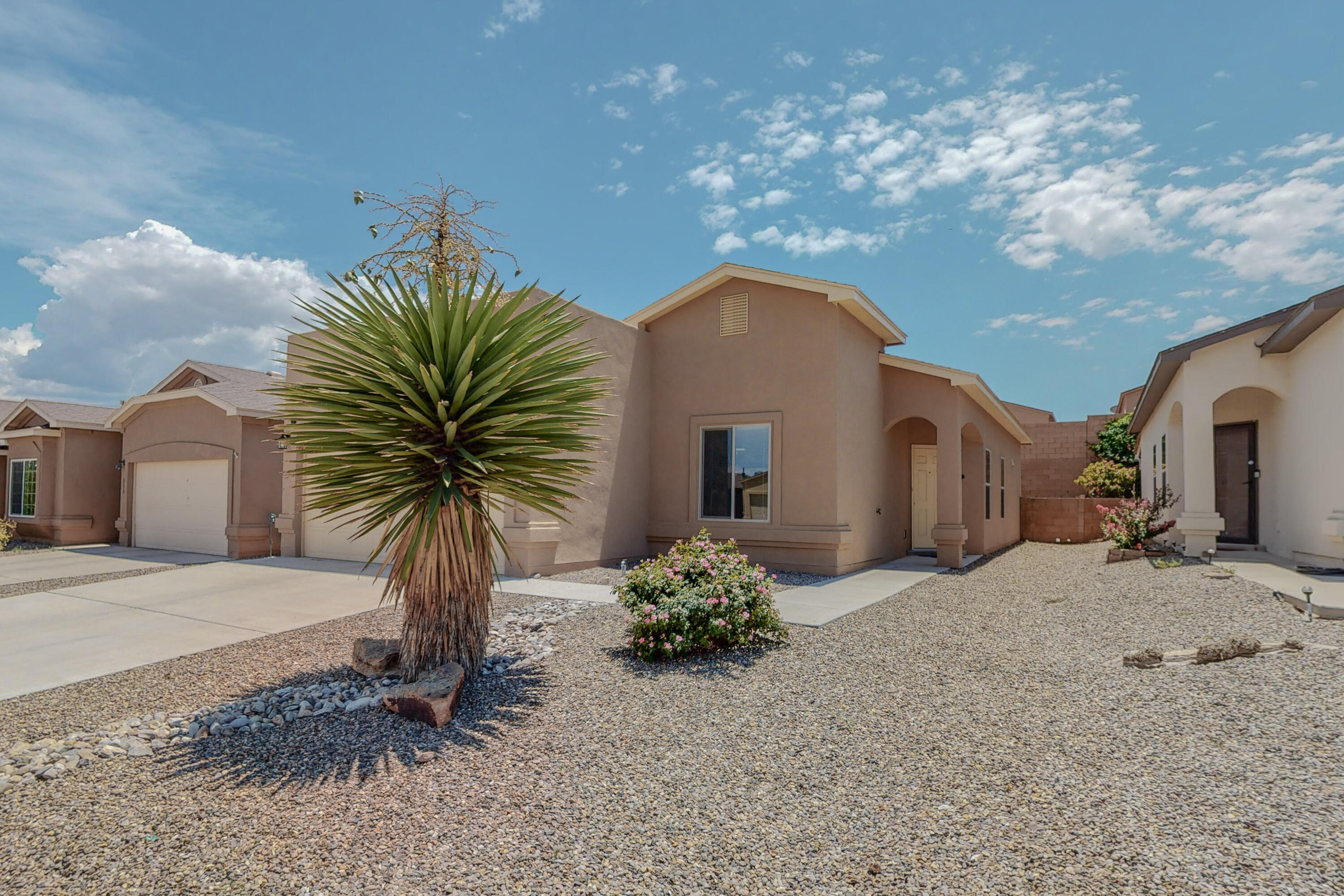 2956 WILDER Loop NE
