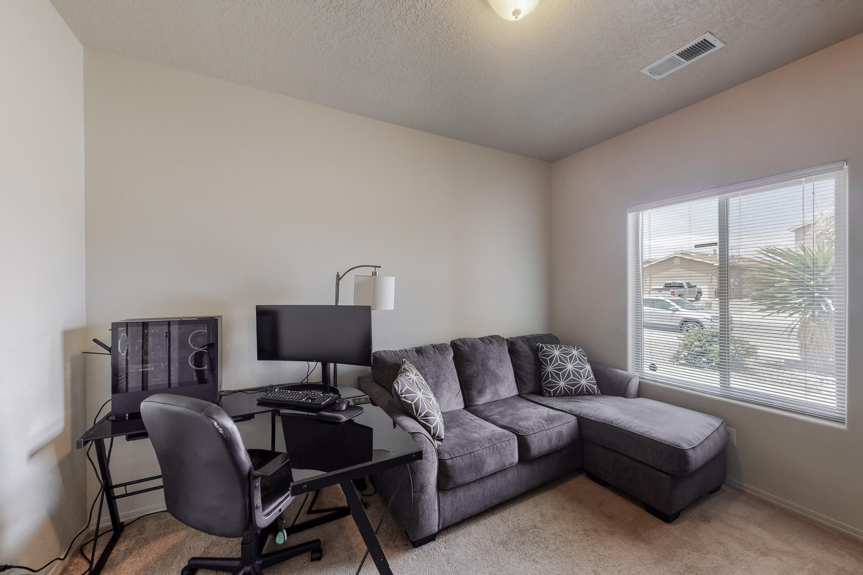 2956 WILDER Loop NE