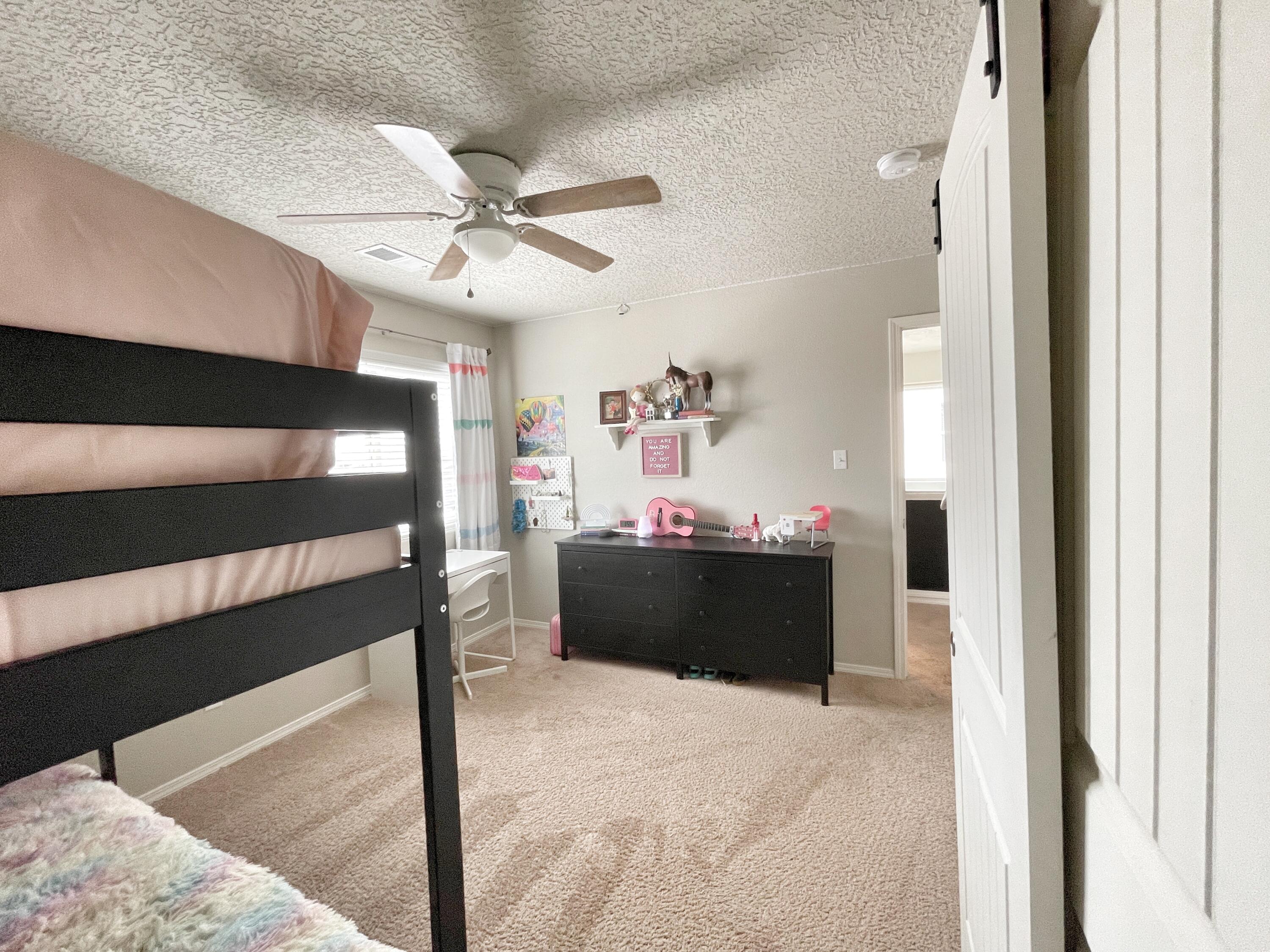 1874 Goldenflare Loop NE