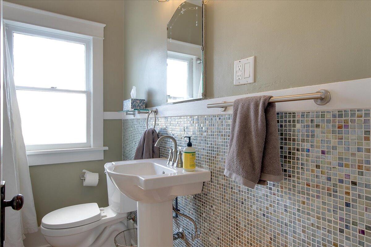 315 8TH Street SW