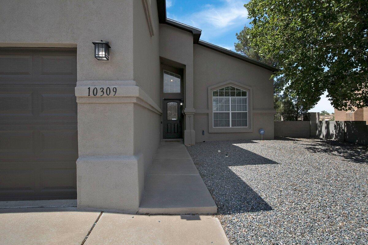 10309 RIO LOS PINOS Drive NW