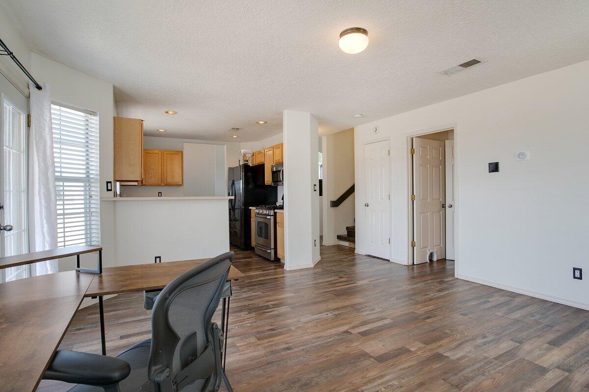 10309 RIO LOS PINOS Drive NW