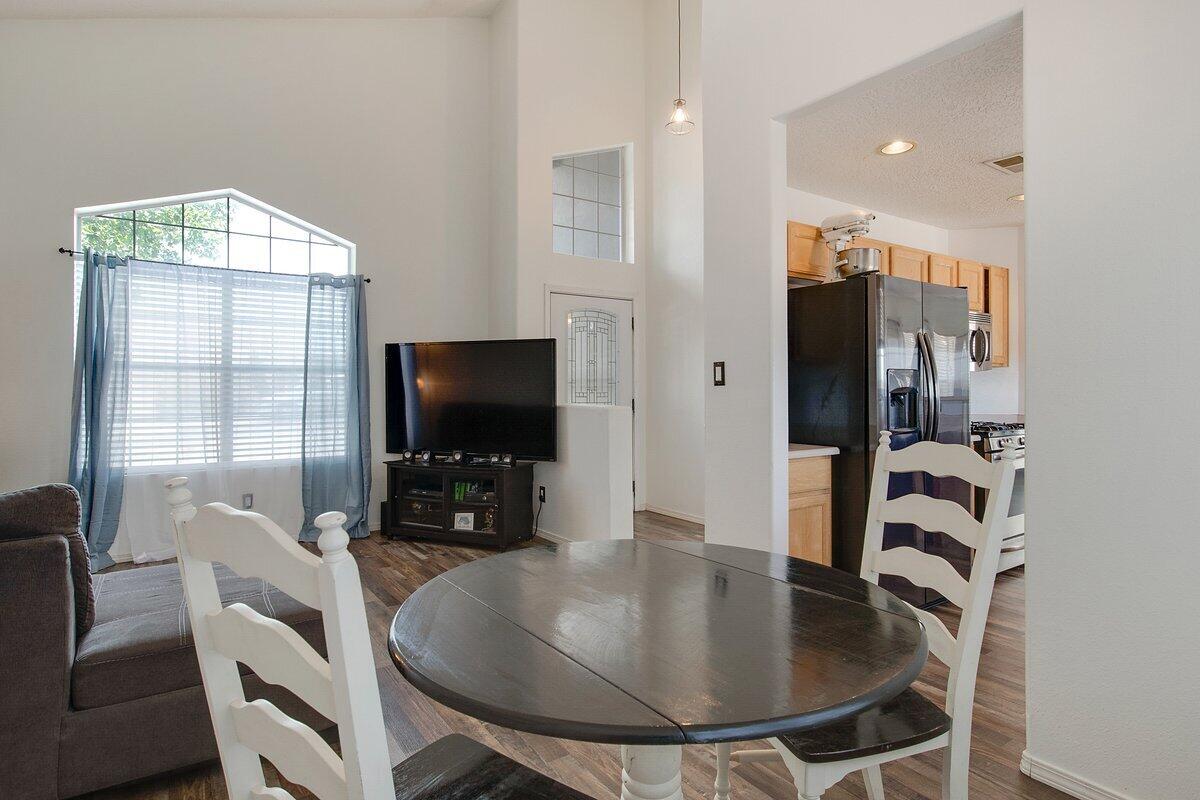 10309 RIO LOS PINOS Drive NW