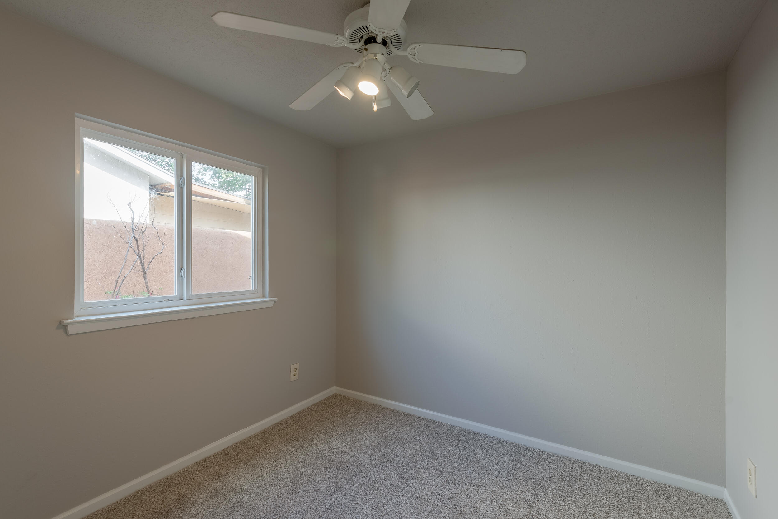 8104 MONTEREY EAST Avenue NE