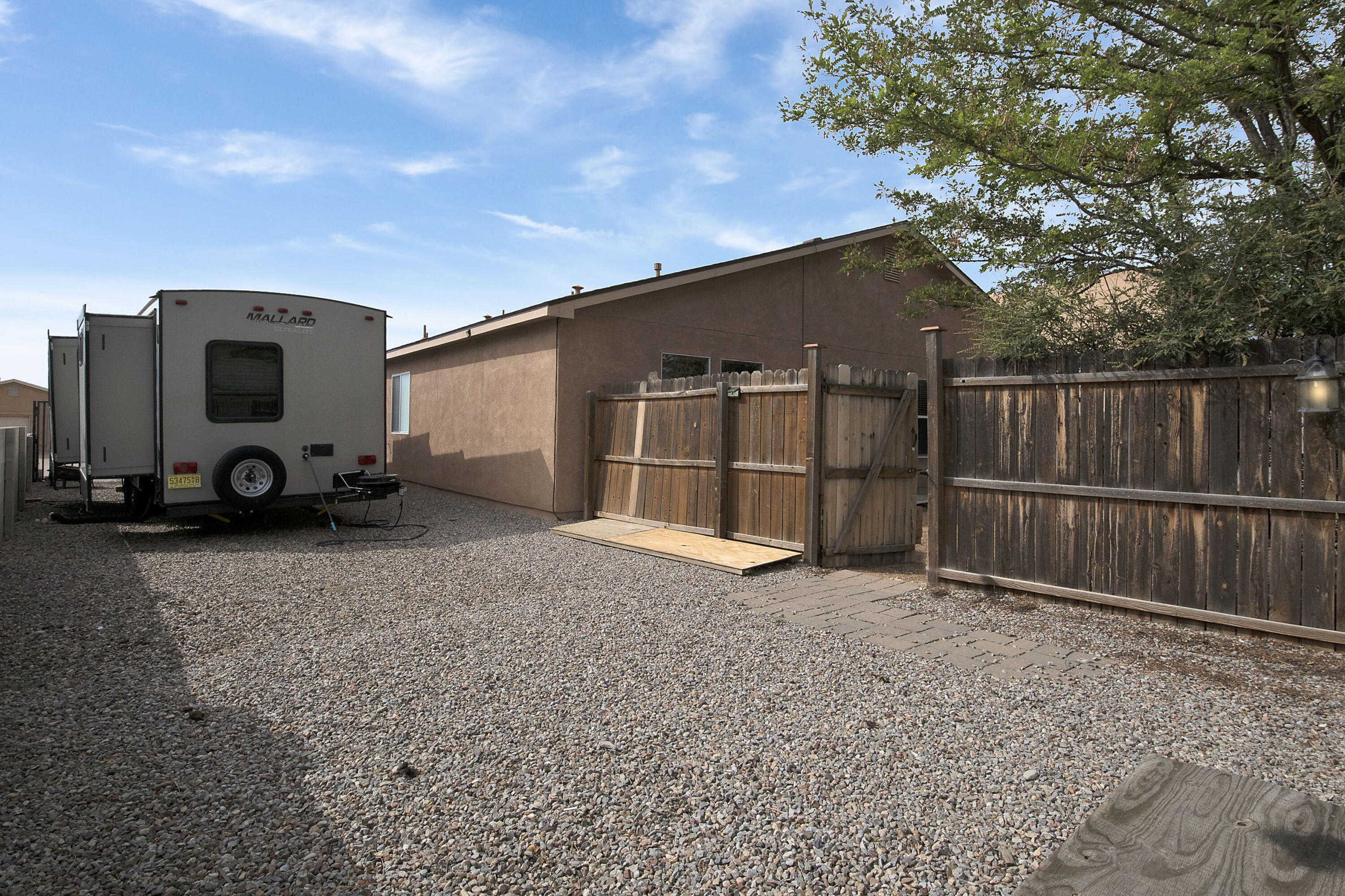 5031 WOODHAVEN Drive NE