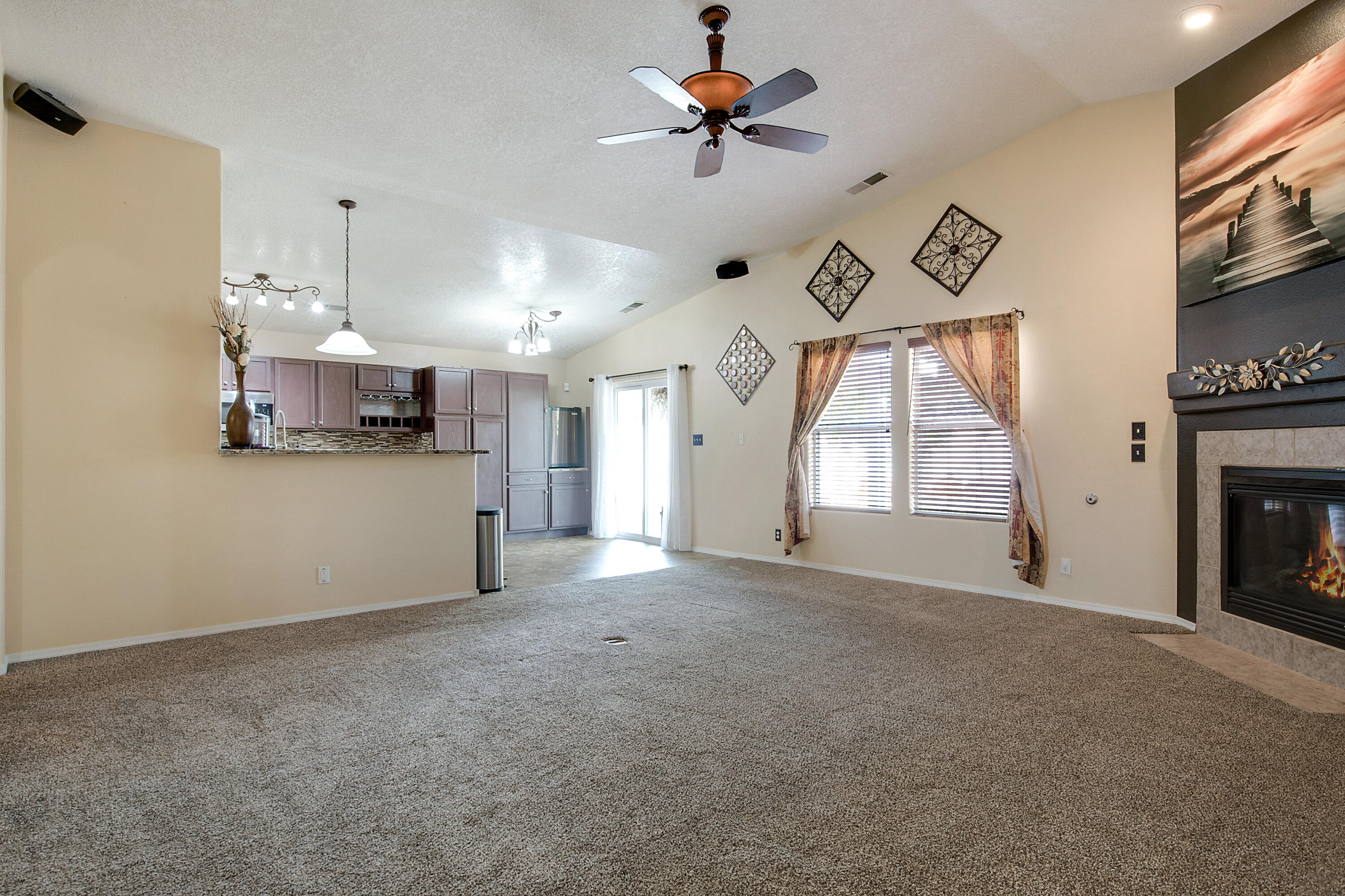 5031 WOODHAVEN Drive NE